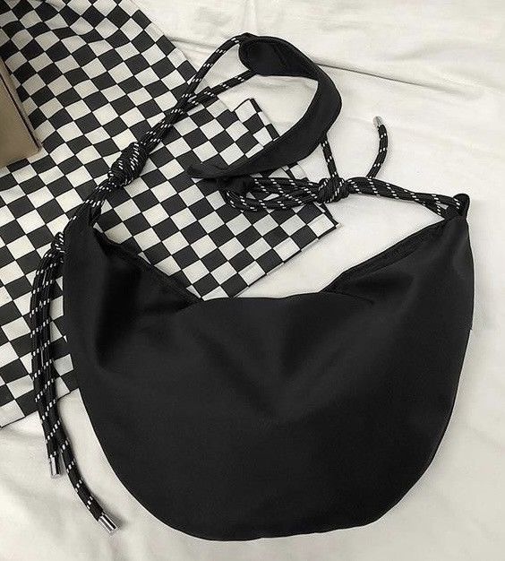 Japanese Brand × Vintage Outdoor utility grunge y2k rope strap crossbody hobo bag Size ONE SIZE - 3 Thumbnail