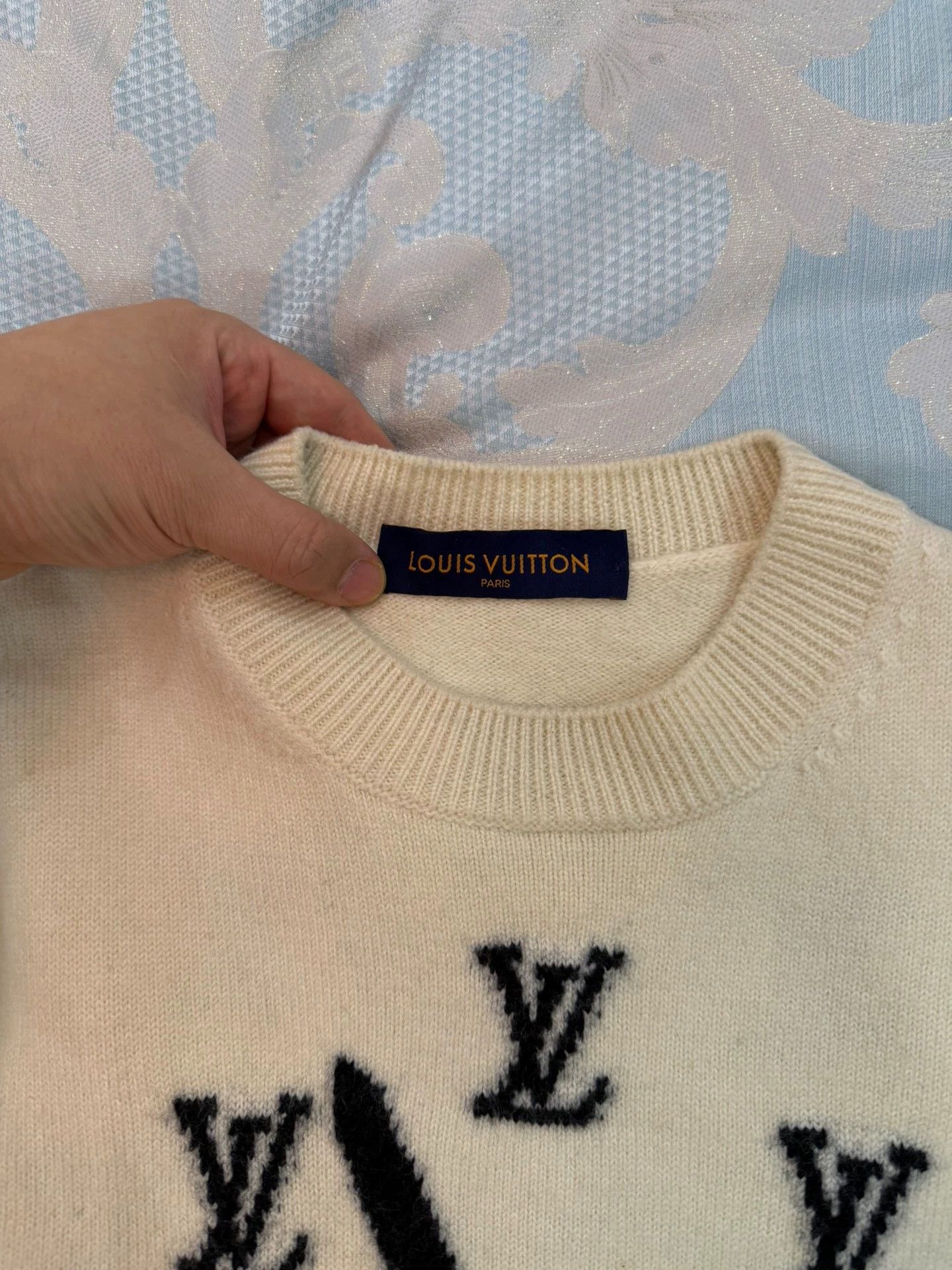 Louis Vuitton LV Clock Big Logo Pure Wool Sweater S (Oversized) Size US S / EU 44-46 / 1 - 3 Thumbnail