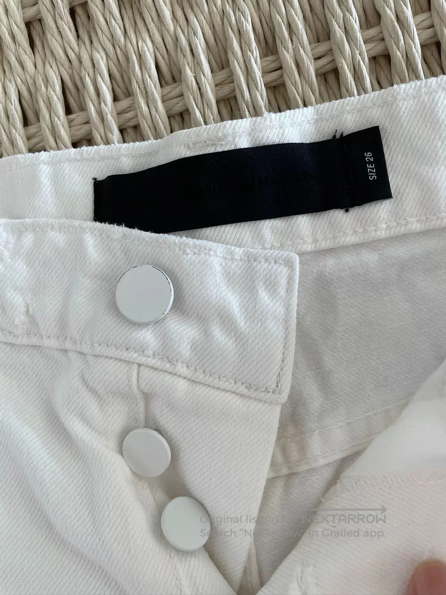 Alexander Wang Alexander Wang White Denim Shorts. Size 26" / US 2 / IT 38 - 4 Thumbnail
