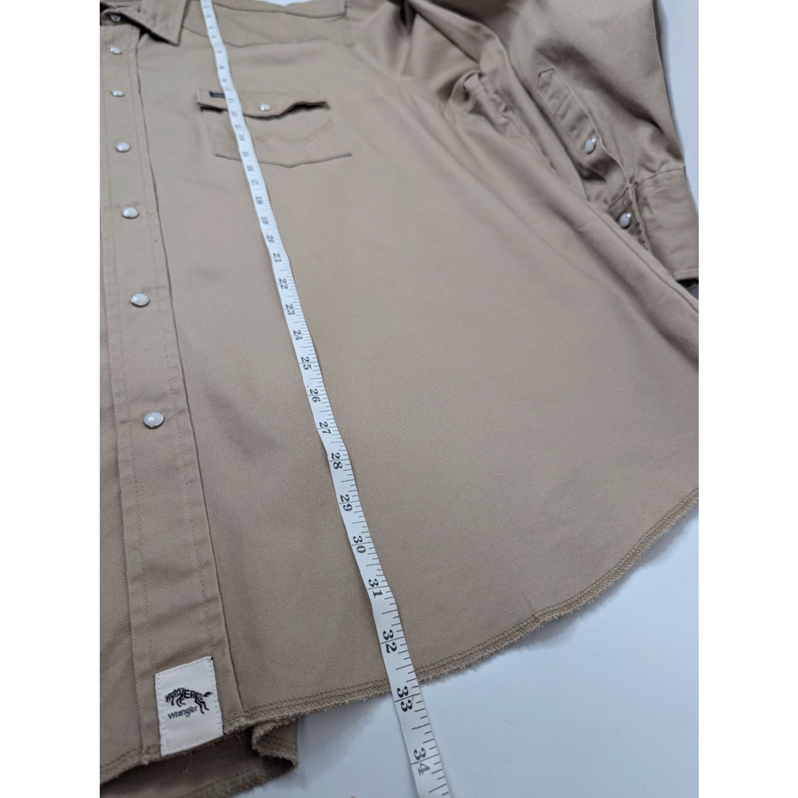 Wrangler VINTAGE Wrangler Mens Big 3X Khaki Cowboy Cut Western Firm Finish Work Shirt MS70319 Size US XXL / EU 58 / 5 - 5 Thumbnail