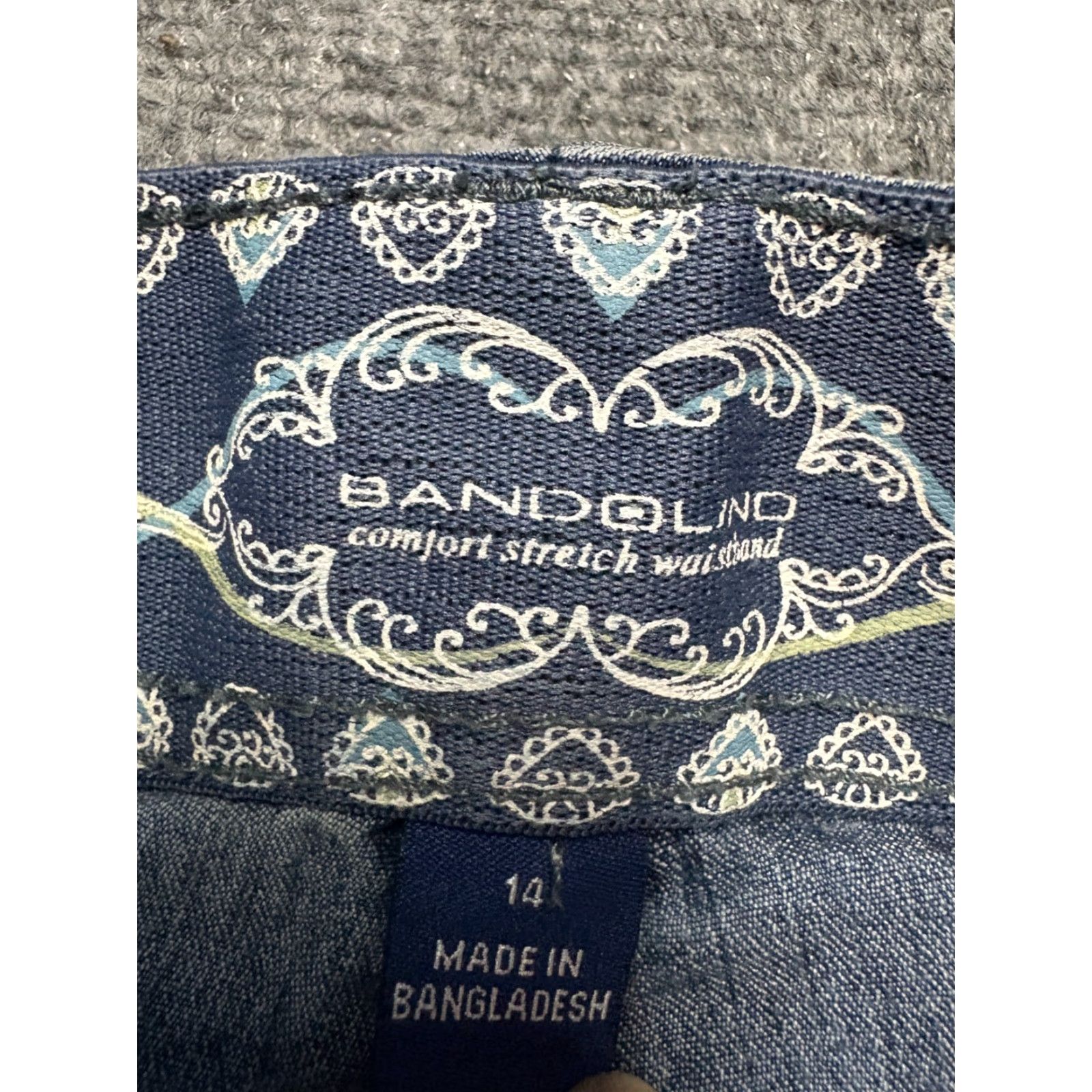 Vintage Bandolino Jeans Womens 14 Jeans Blue Denim Stretch Waist Regular Pockets Classic Straight Size 36" / US 14 / IT 50 - 4 Thumbnail