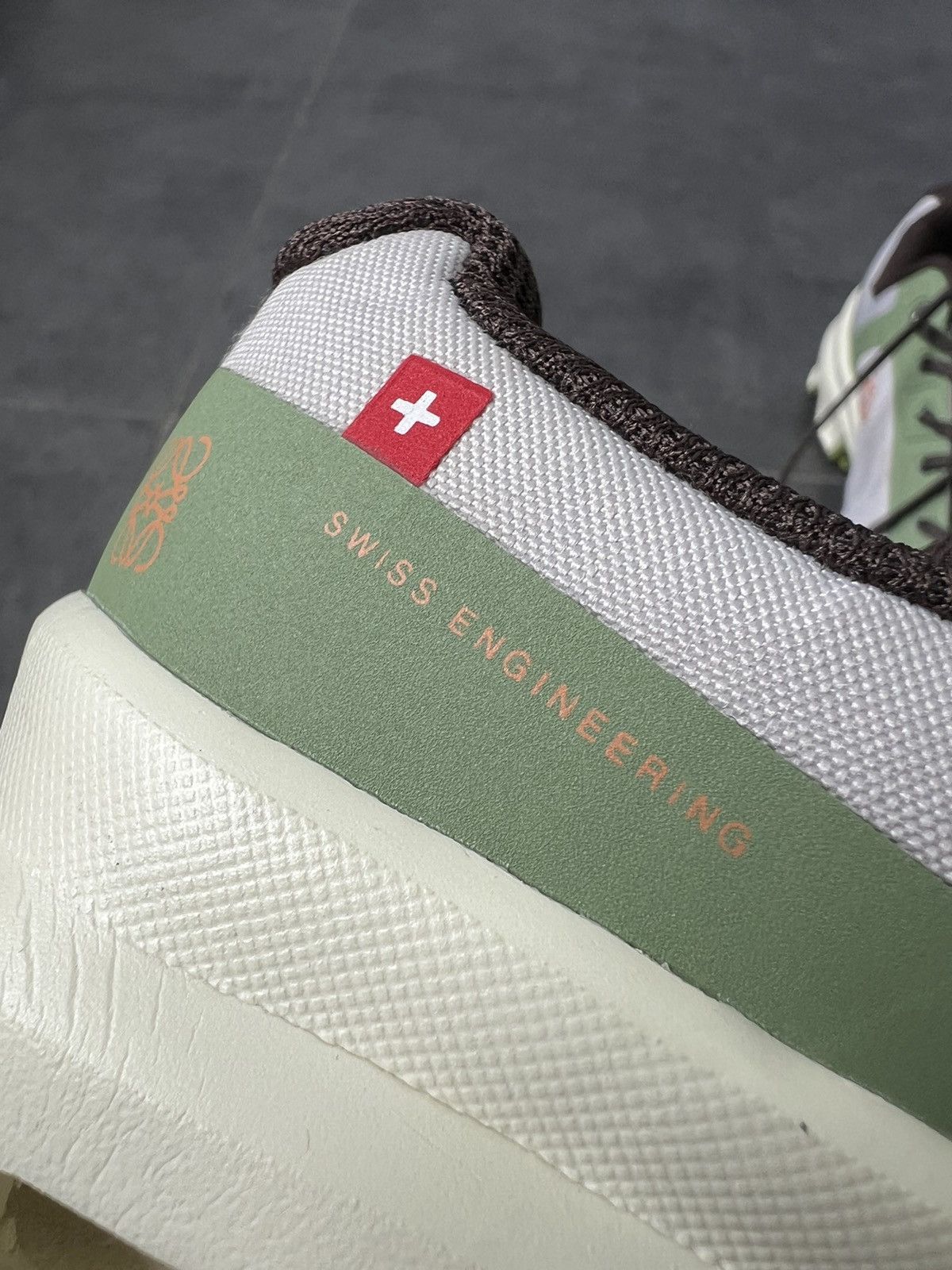 Loewe × On Loewe x On Running Size US 8 / IT 38 - 4 Thumbnail