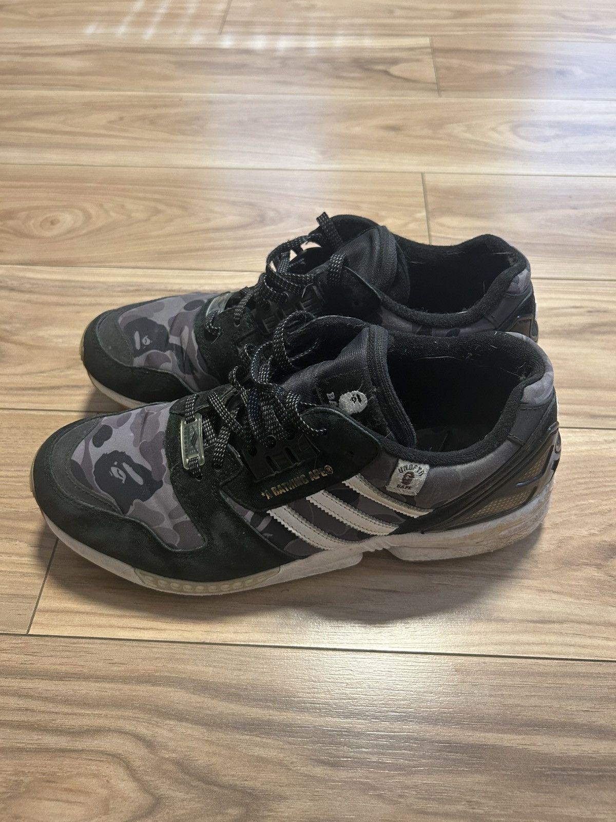 Adidas Bape x Undefeated x Adidas ZX 8000 Size US 10.5 / EU 43-44 - 4 Thumbnail