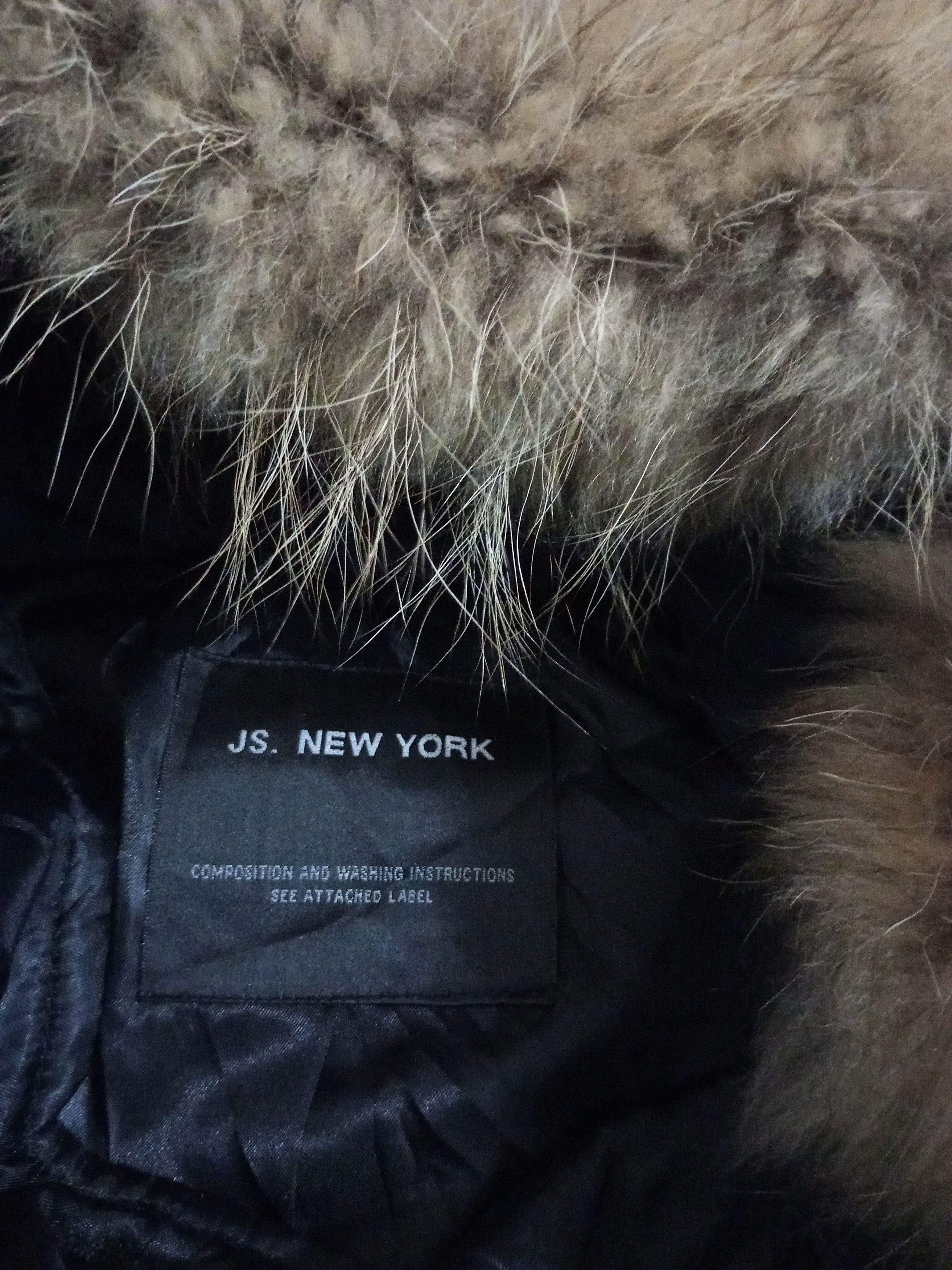 Le Grande Bleu (L.G.B.) JS L.G.B Style Fox Fur Parka Size US L / EU 52-54 / 3 - 9 Thumbnail