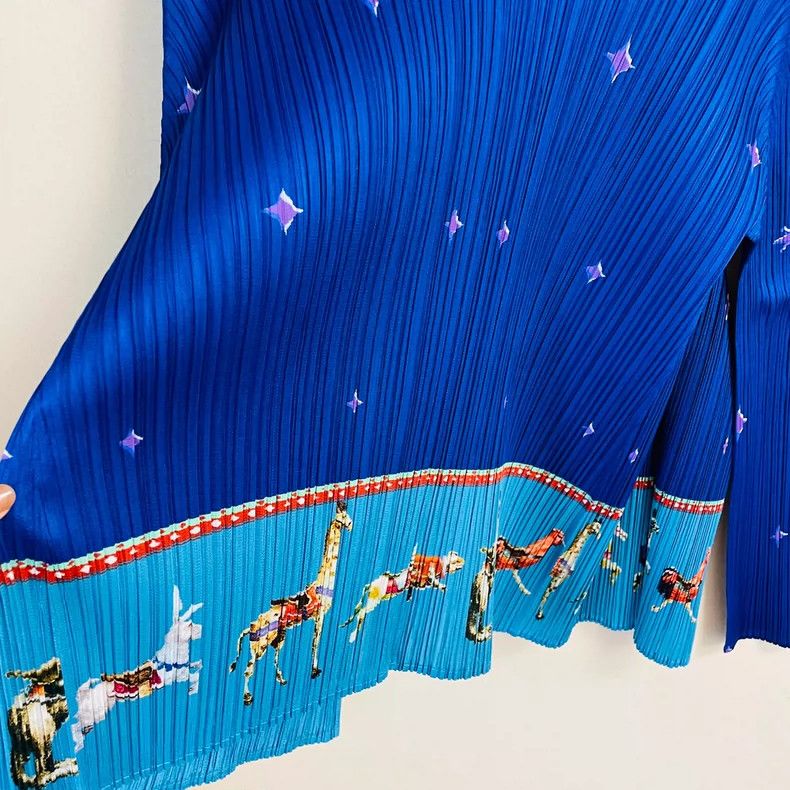 Issey Miyake Issey Miyake A medieval circus cardigan Size XL / US 12-14 / IT 48-50 - 2 Thumbnail