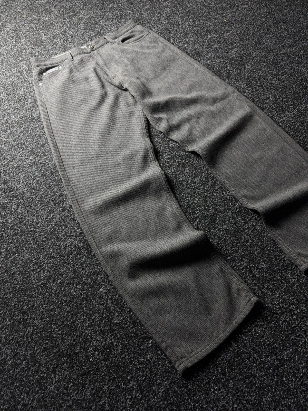 Hugo Boss Vintage 90s Hugo Boss Albama Select Line Corduroy pants Size US 34 / EU 50 - 2 Thumbnail