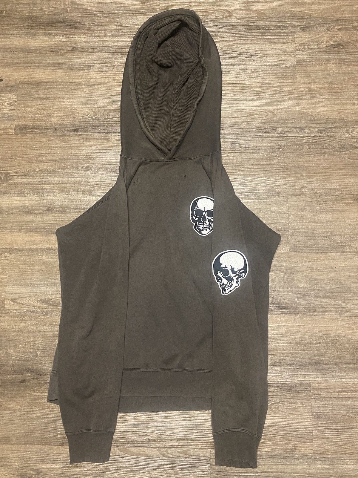 Number (N)ine Number (N)ine SS04 Double Skull Size US L / EU 52-54 / 3 - 1 Thumbnail