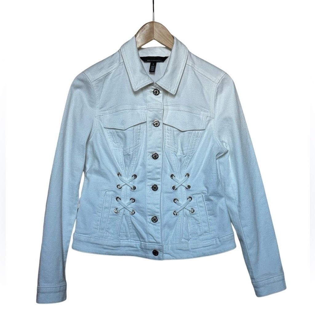 White House Black Market WHBM White Fitted Jean Jacket Women’s Size Small. Size S / US 4 / IT 40 - 13 Thumbnail
