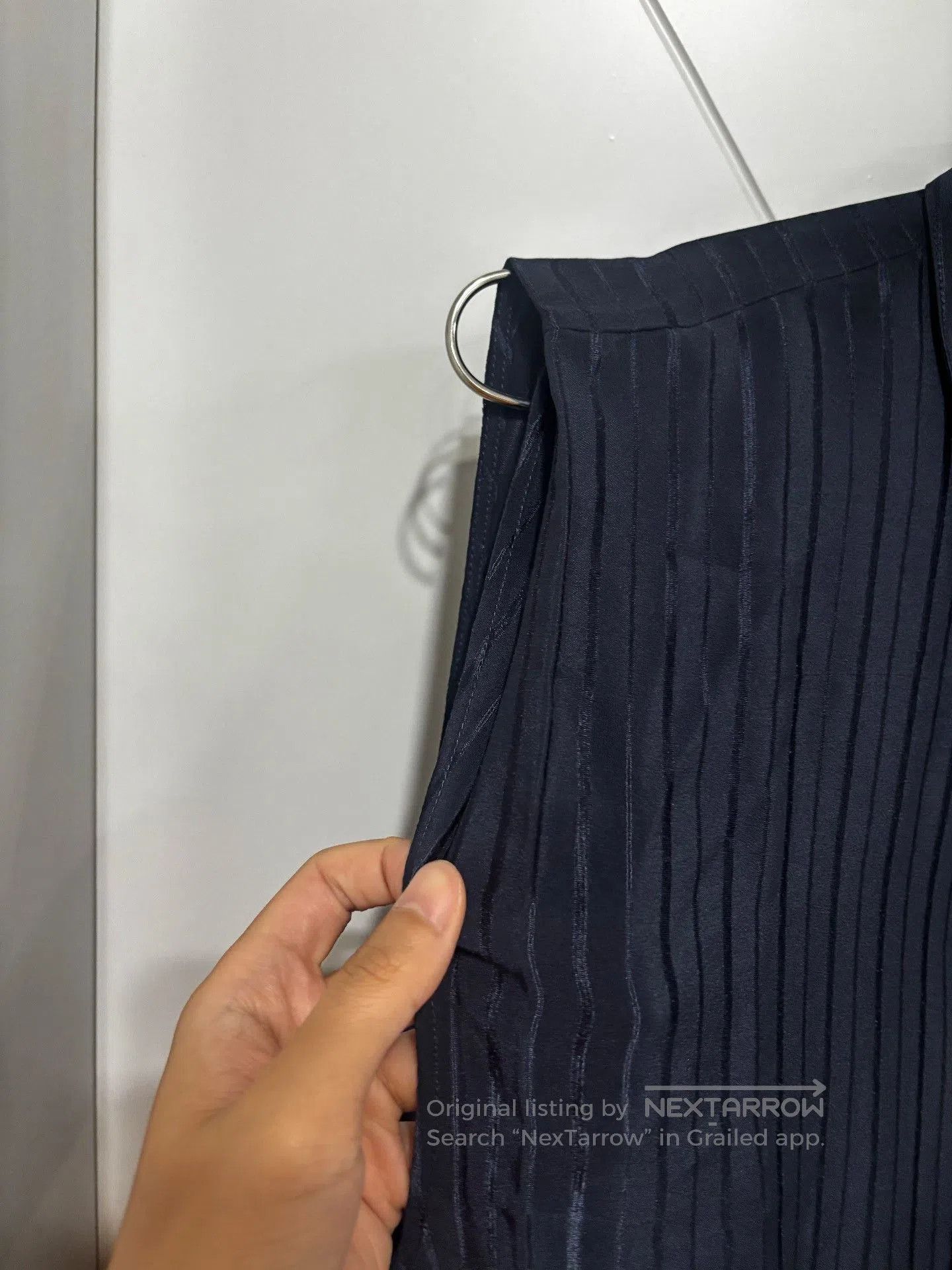 Saint Laurent Paris YSL Saint Laurent Dark Blue Sleeveless Silk Shirt. Size S / US 4 / IT 40 - 4 Thumbnail