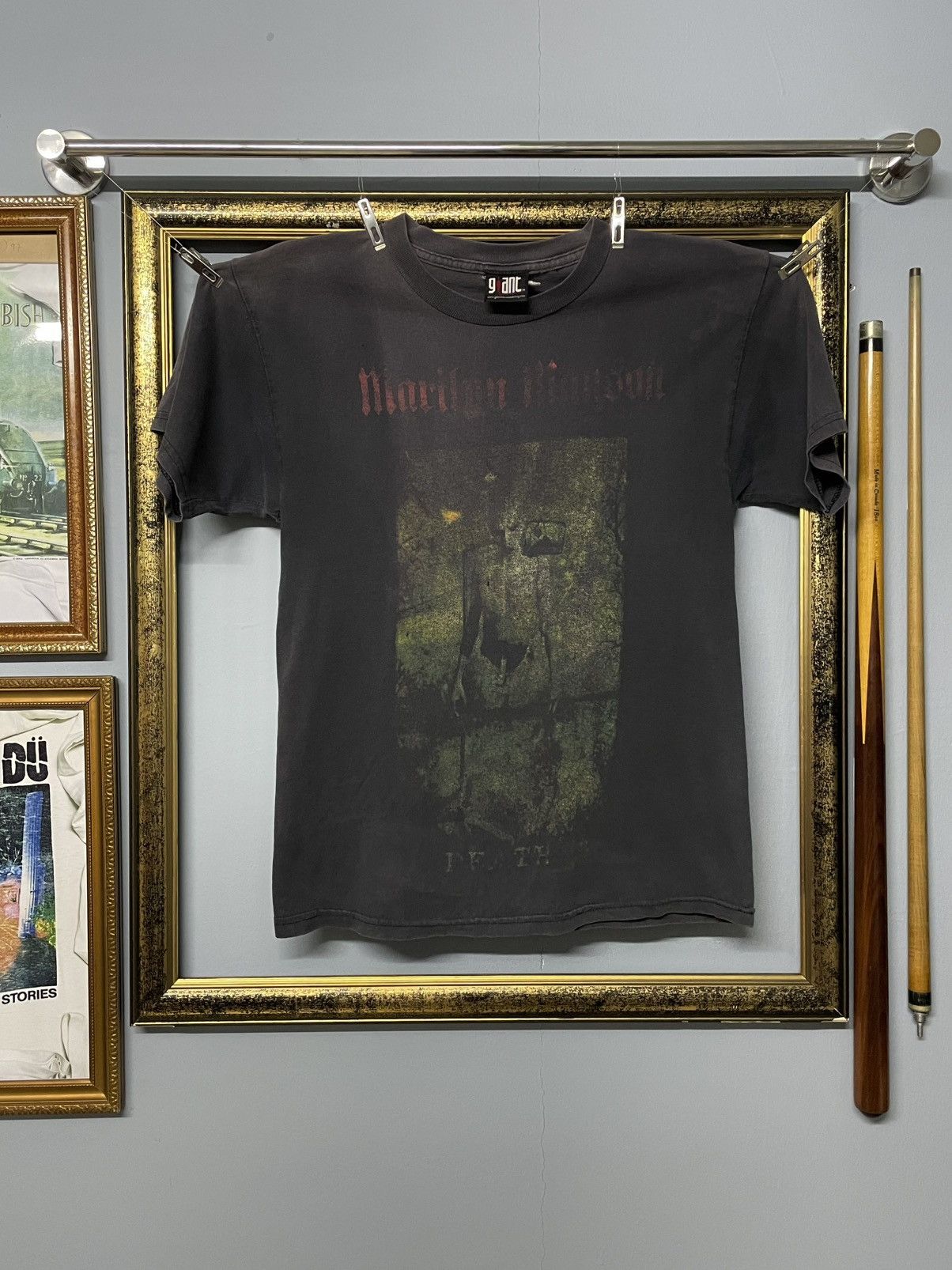 Band Tees Vintage Original 90s Marilyn Manson Hieropant Tarot Sunfaded Size US S / EU 44-46 / 1 - 1 Thumbnail
