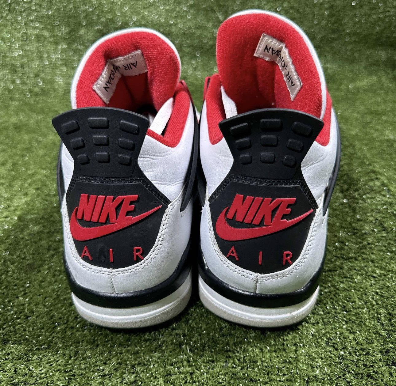 Jordan Brand Air Jordan 4 Retro ‘Fire Red’ Size US 11 / EU 44 - 4 Thumbnail