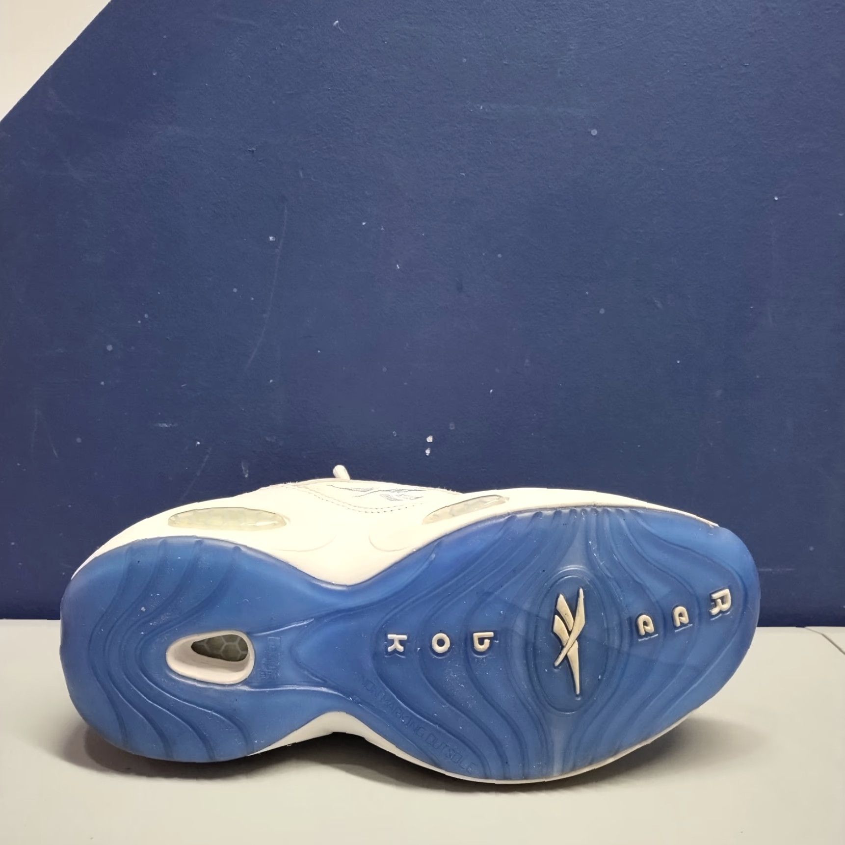 Reebok Reebok Question Low Iverson Patent Leather Sneakers Womens 5.5 Fluid Blue FY2345 S5.5 Womens Sneakers Blue 90s? Size US 6 / IT 36 - 6 Thumbnail