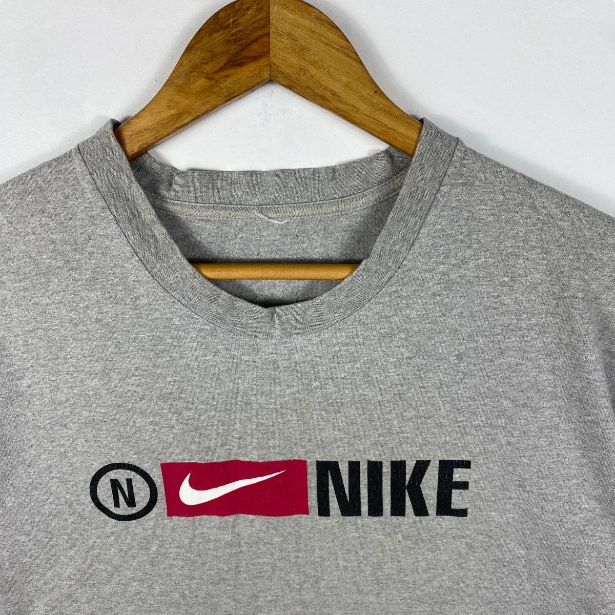Nike Vintage 90's NIKE Logo Graphic Tee Shirt Medium Size Size US M / EU 48-50 / 2 - 2 Thumbnail