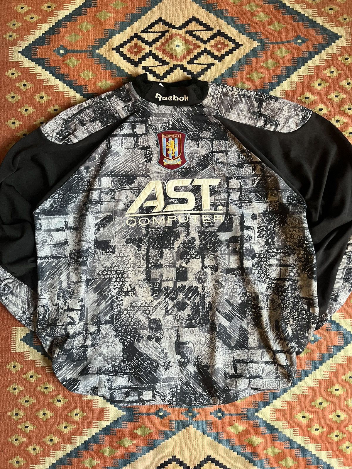 Reebok Aston Villa 90’s Vintage Retro Rare Bosnich Size US XL / EU 56 / 4 - 1 Thumbnail