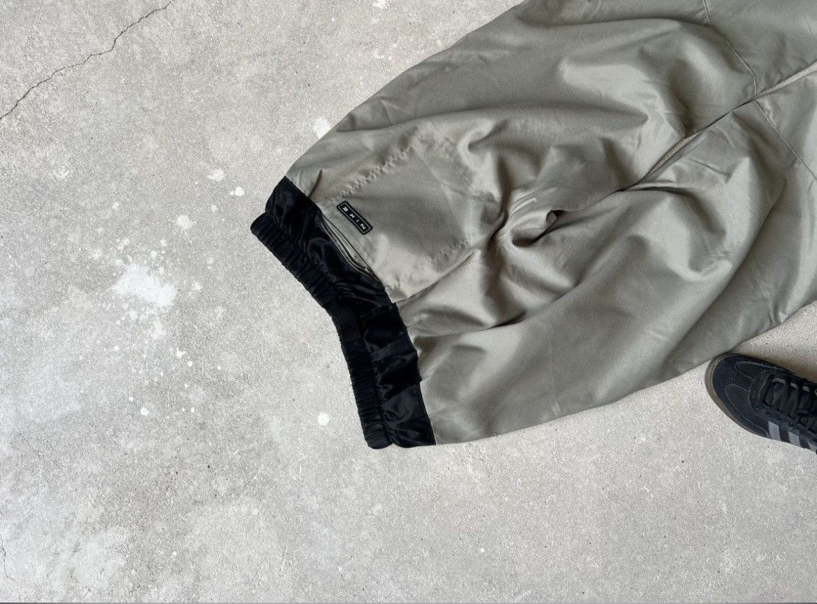 Nike Vintage Nike Sweatpants Size US 32 / EU 48 - 9 Thumbnail