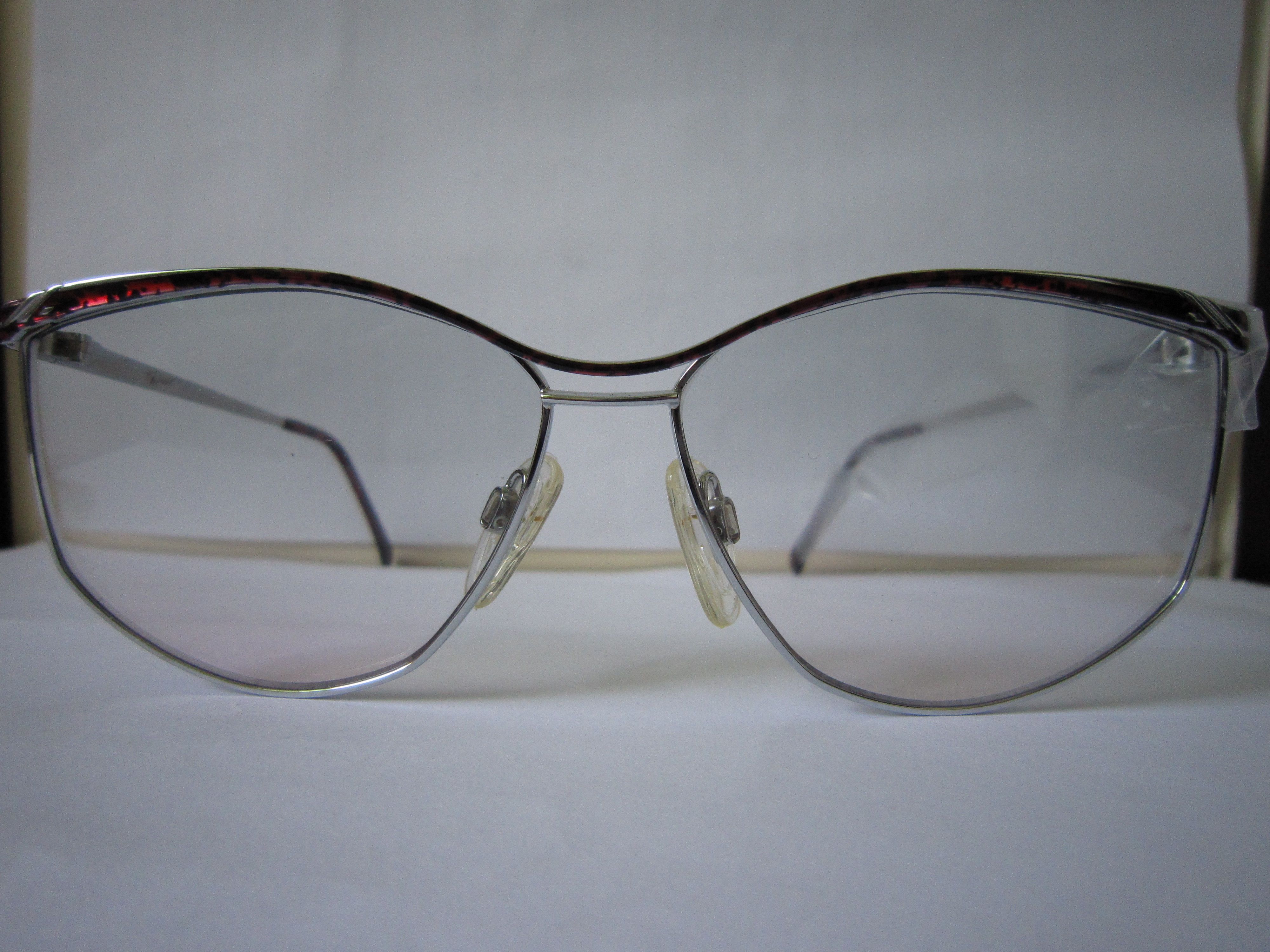 Vintage Vintage 80s TURA Mod 402 Woman Eyeglasses Frame Japan Size ONE SIZE - 1 Thumbnail