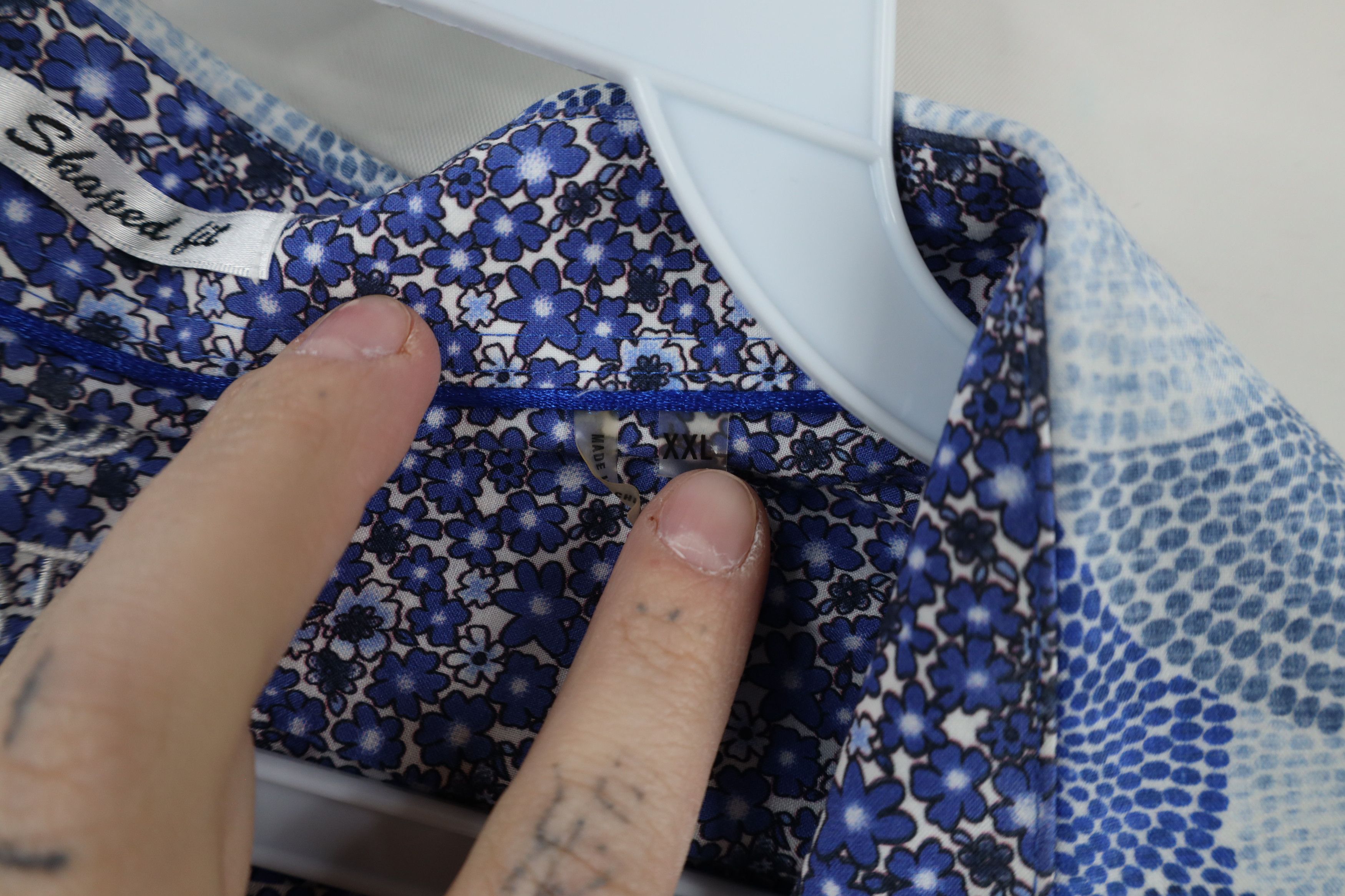 Vintage Bugatchi Uomo Abstract Circle Collared Button Shirt Blue Size US XXL / EU 58 / 5 - 9 Thumbnail