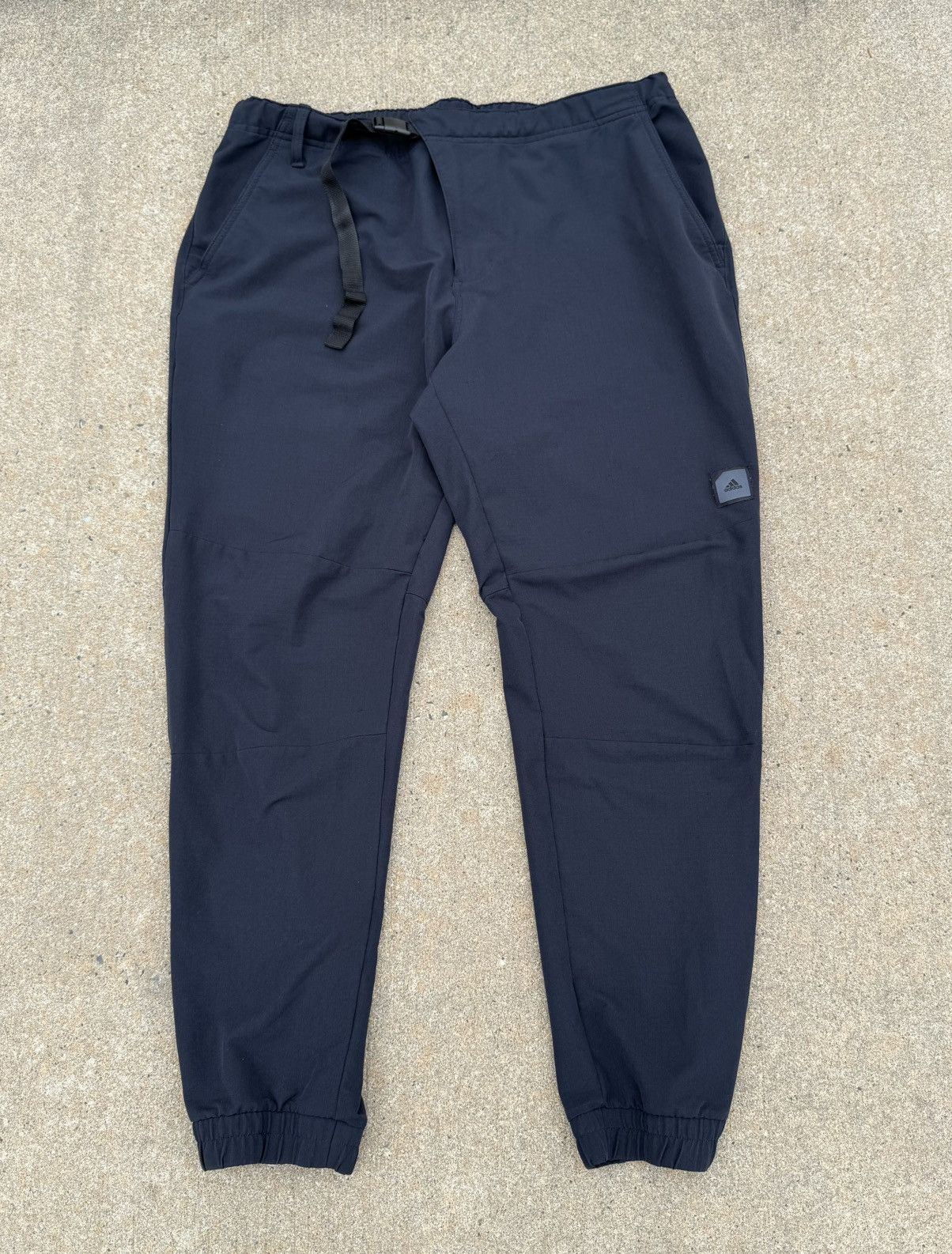 Adidas × Vintage Adidas Men’s Black Jogger Pants Size L - Elastic Waist Size US 34 / EU 50 - 1 Thumbnail