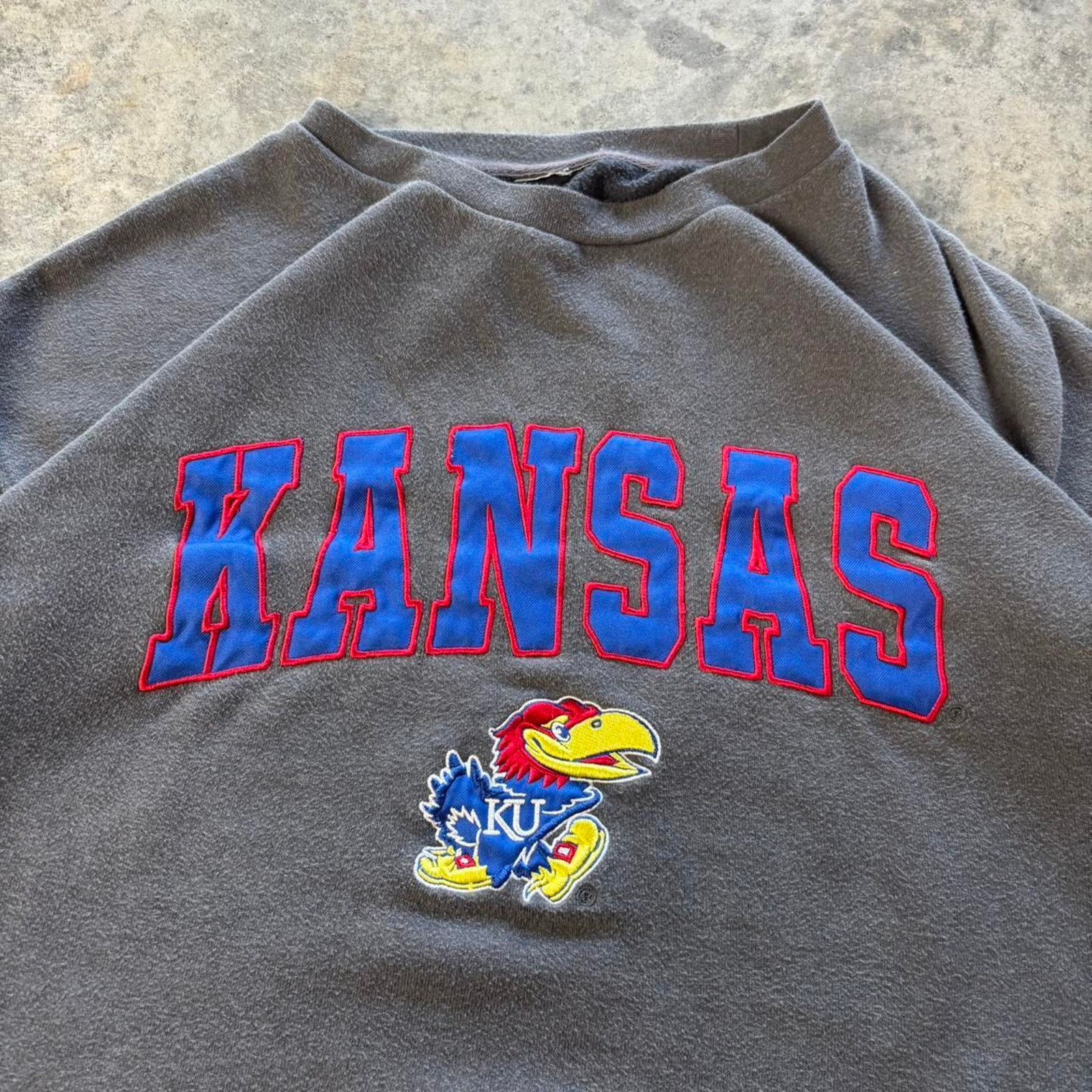 Vintage 90s University Of Kansas Embroidered Crewneck Size US L / EU 52-54 / 3 - 2 Thumbnail