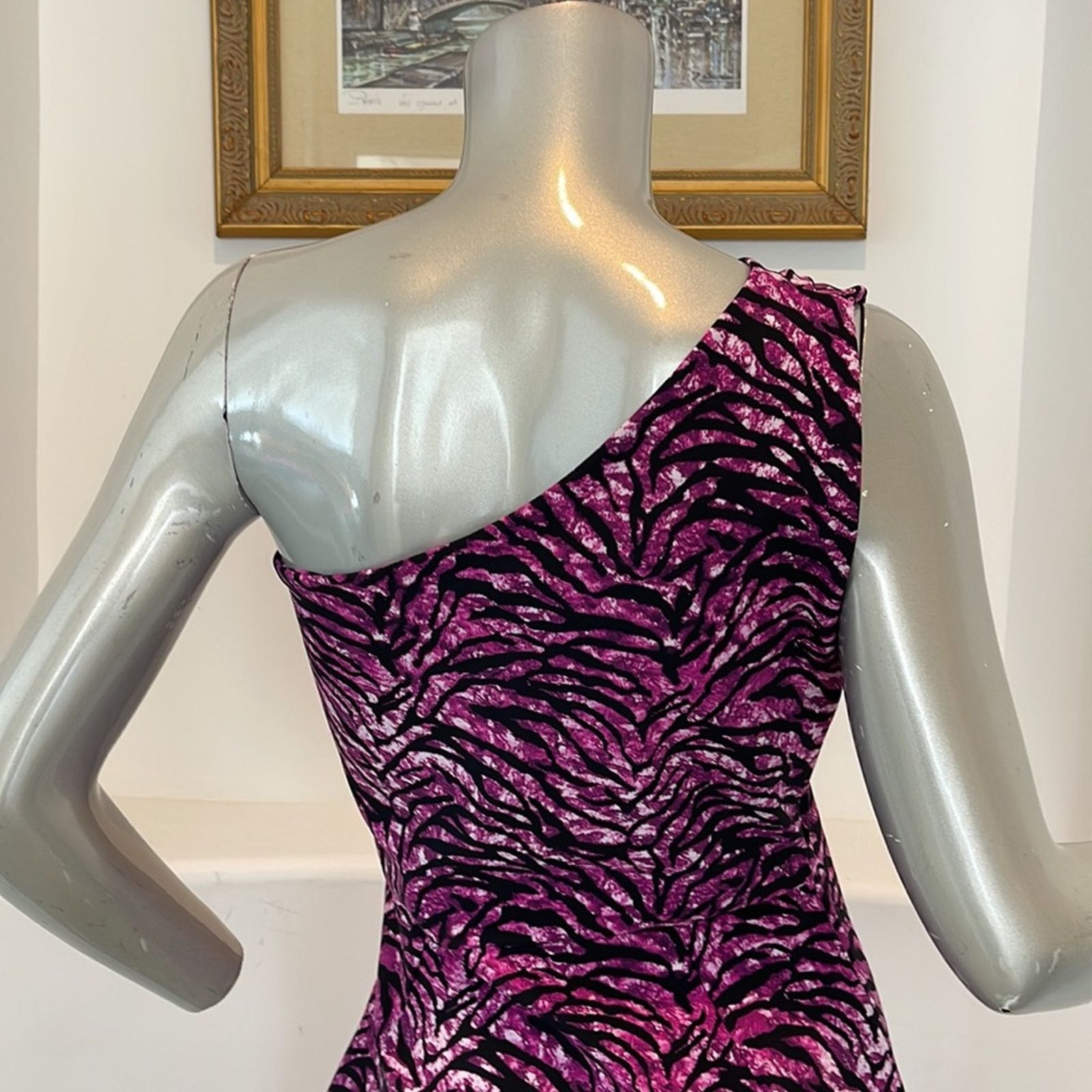 Chiara Boni Chiara Boni One Shoulder Purple Zebra Bodycon Dress 8 Size M / US 6-8 / IT 42-44 - 6 Thumbnail