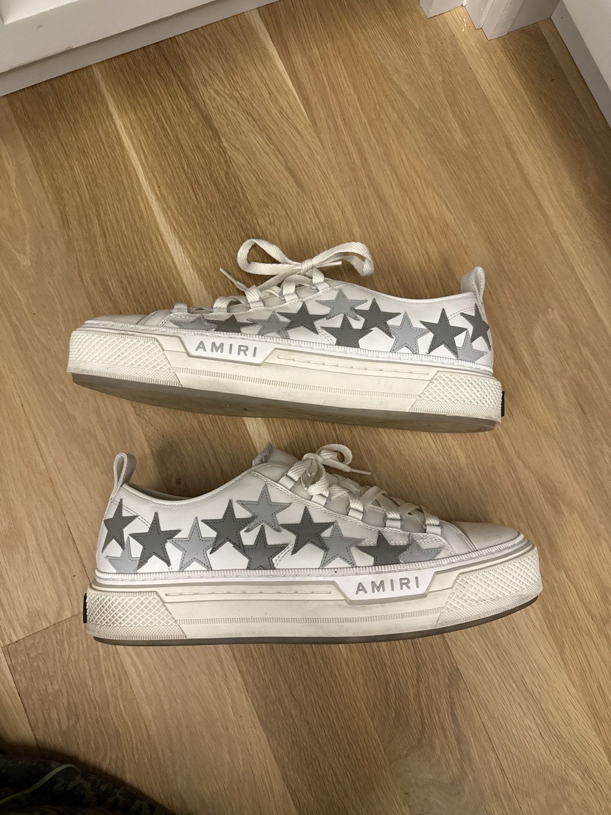 Amiri Amiri Stars Court Low “White Grey” Size US 14 / EU 47 - 1 Thumbnail