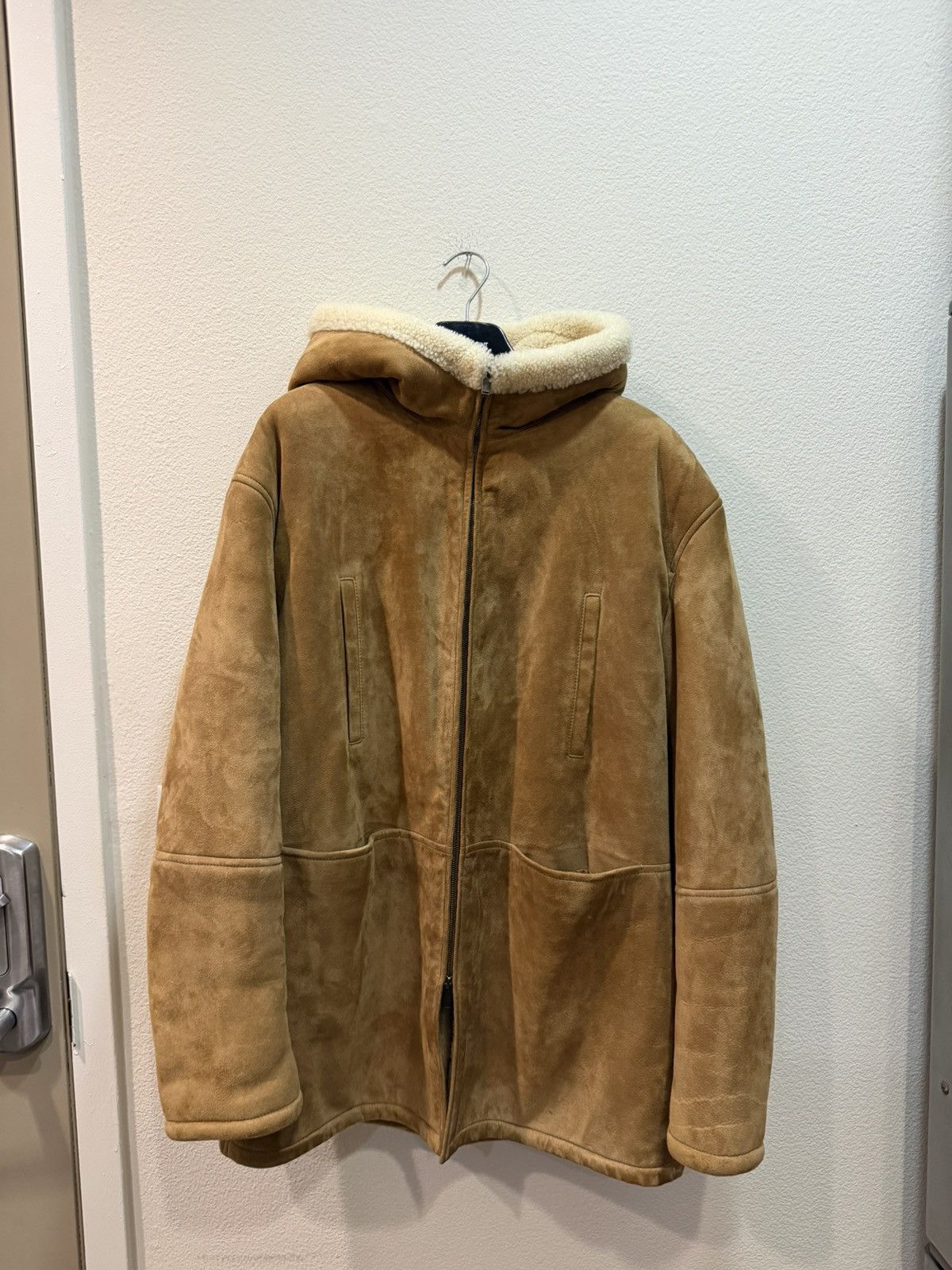 Saint Laurent Paris $5.9K FW19 Hooded Shearling Jacket 50 Size US L / EU 52-54 / 3 - 1 Thumbnail