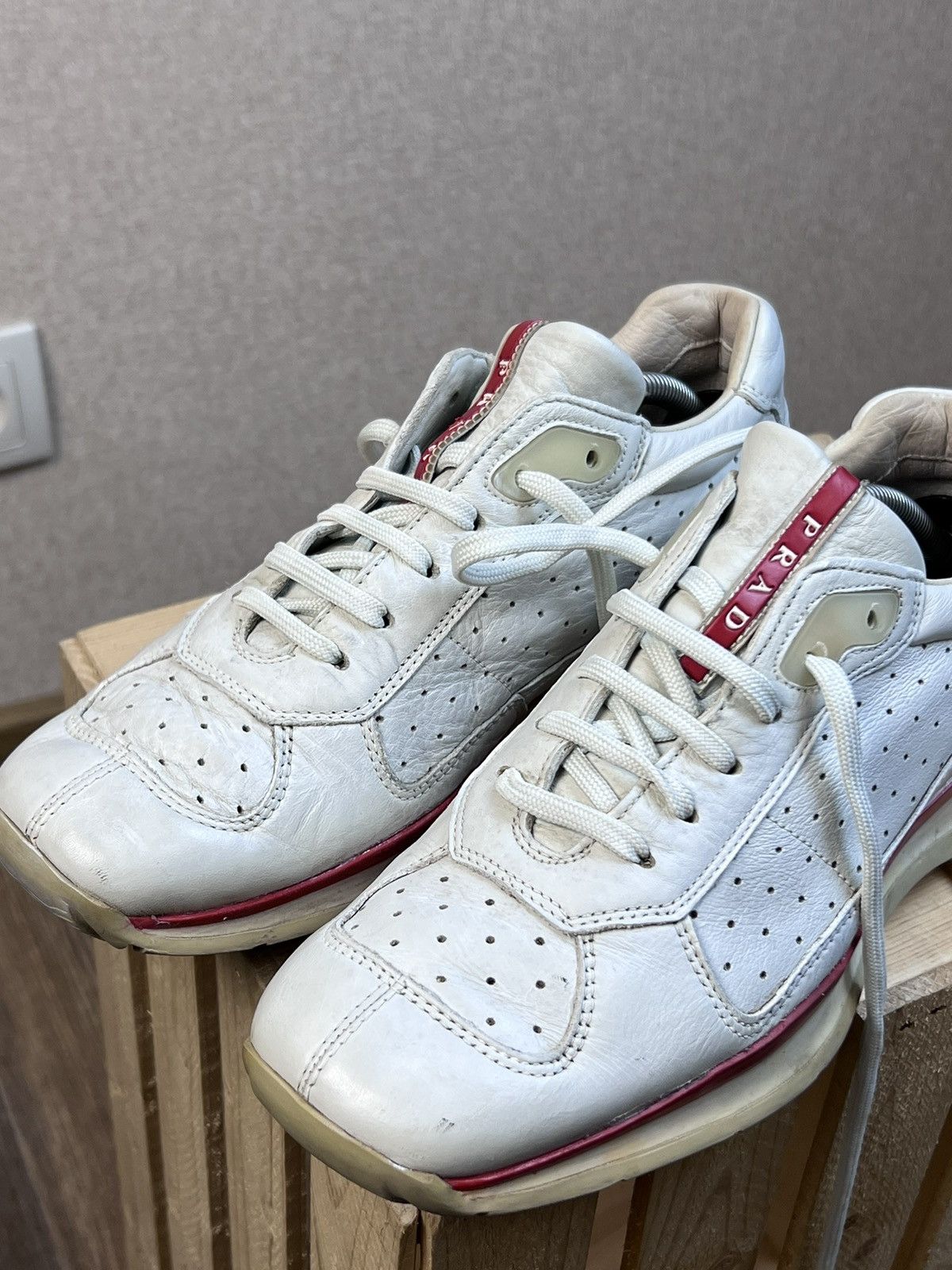 Prada Vintage Prada Red Tab Leather Sneakers Shoes White US: 6.5 Size US 6.5 / EU 39-40 - 6 Thumbnail