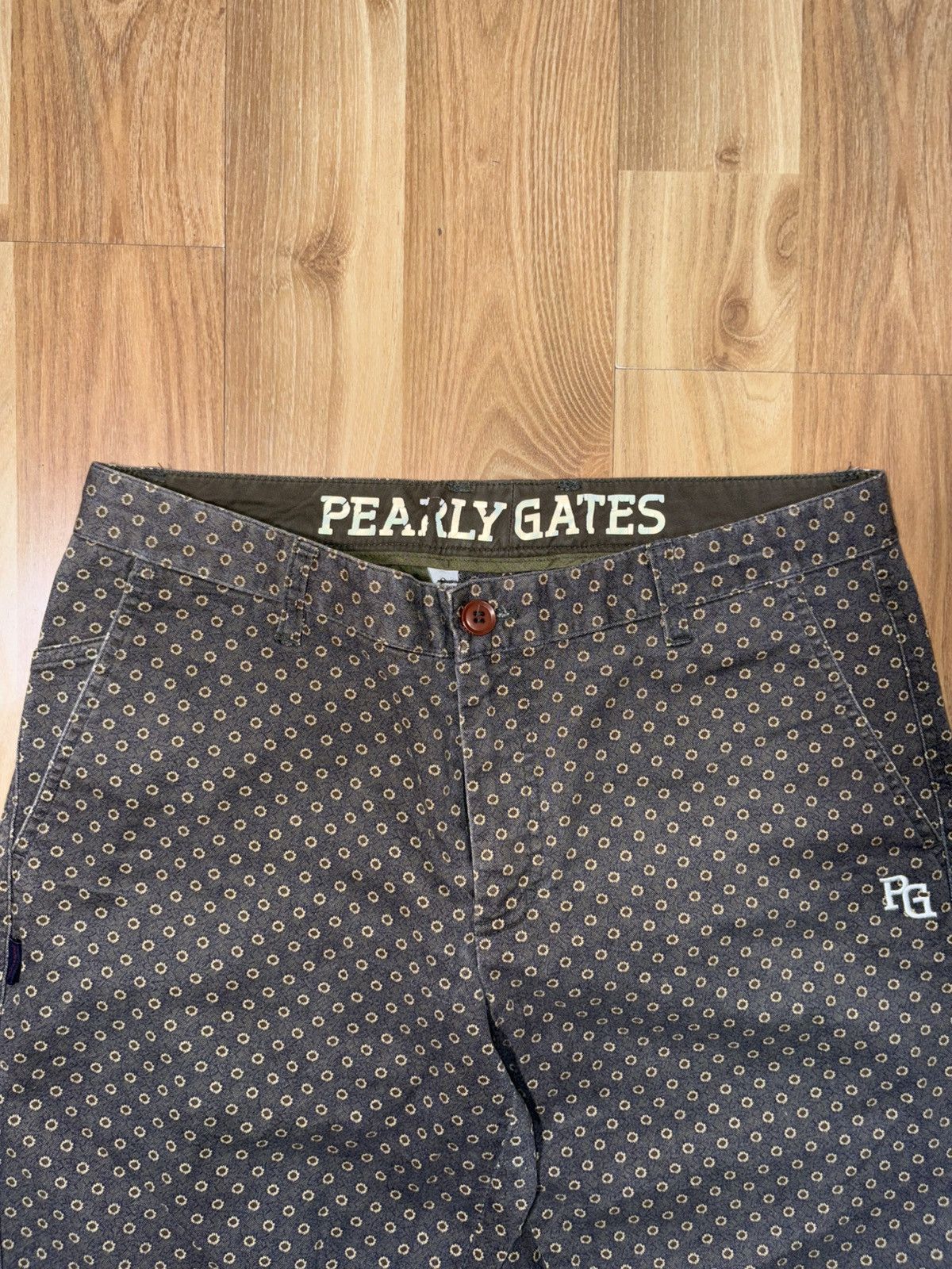 Japanese Brand Pearly Gates Archive AOP DragonflyPatch ChinoPants Size5 W33 Size 32" / US 10 / IT 46 - 3 Thumbnail