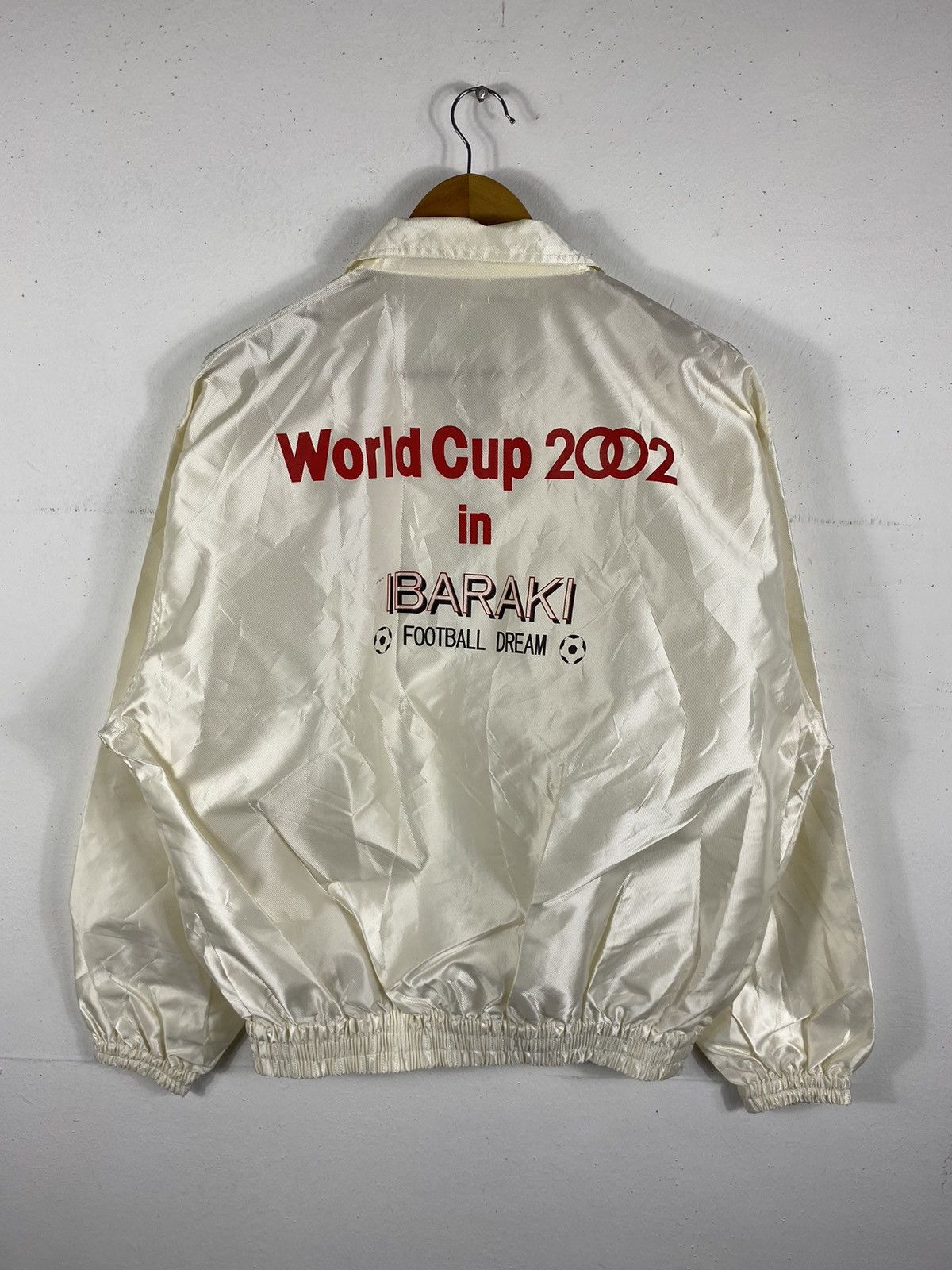 Vintage World Japan 2002 Windbreaker Jacket