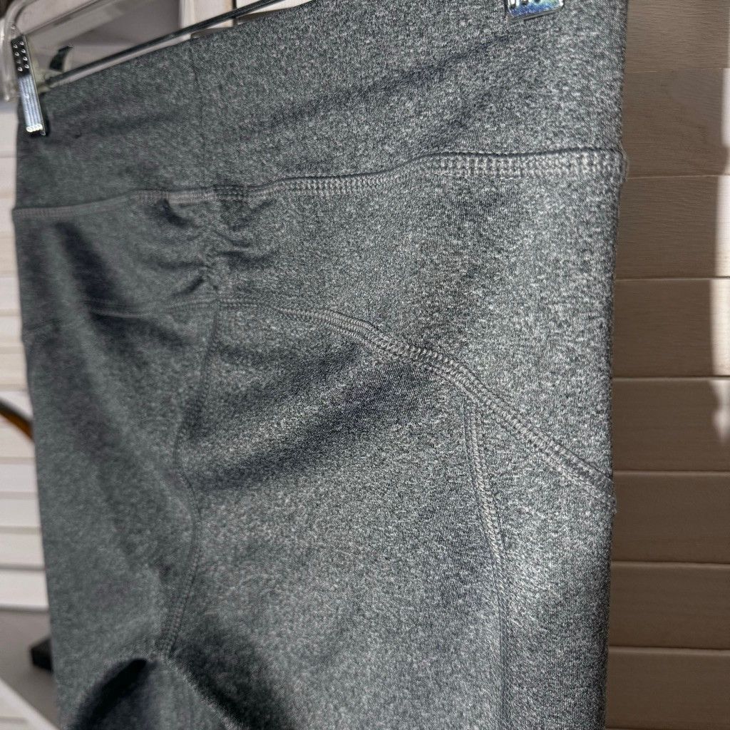 Vintage body shaping capri leggings compression gray yoga pilates S Size 27" / US 4 / IT 40 - 3 Thumbnail