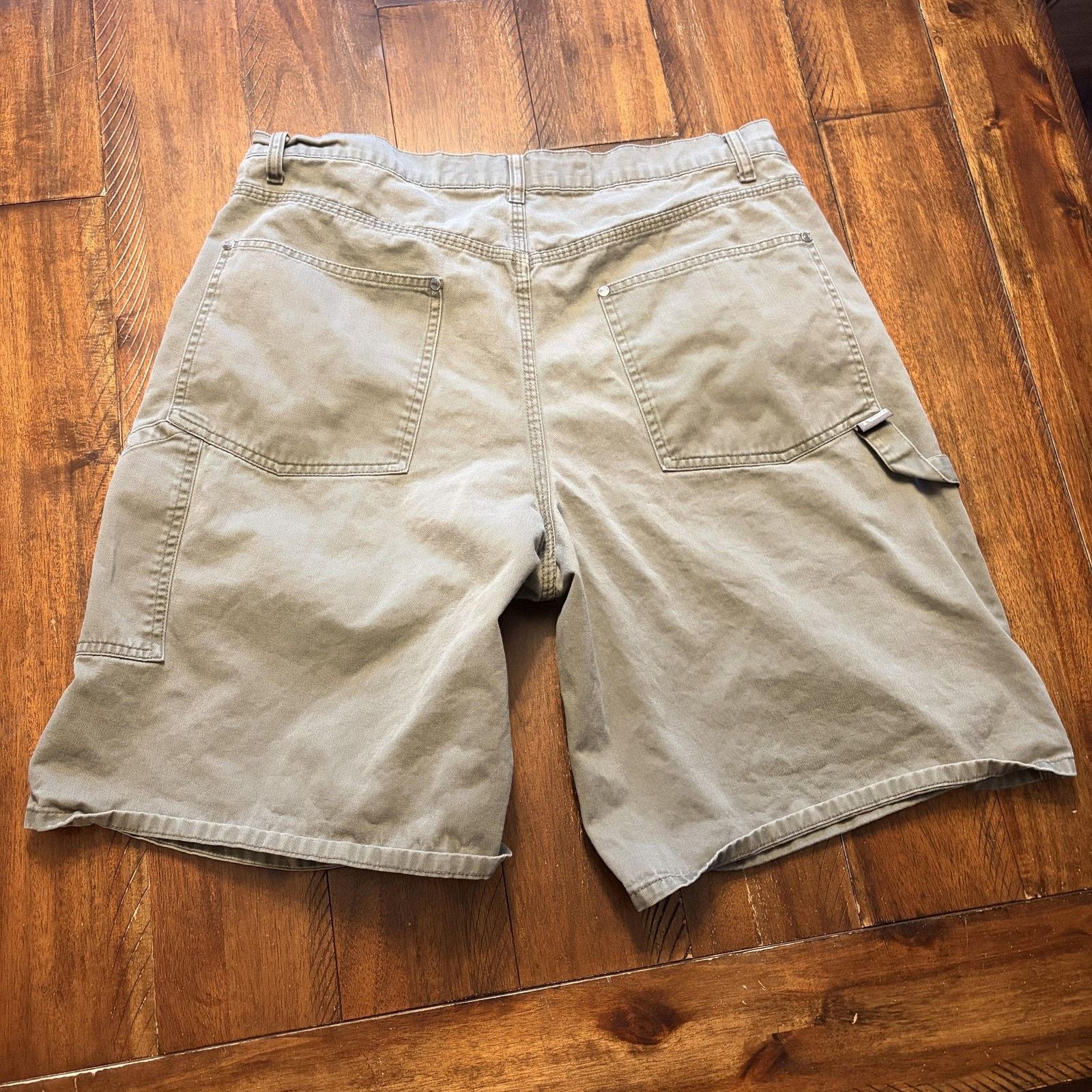 Levi's Vintage Levis SilverTab Shorts Mens 36 Green 11 Inseam 90s Size US 36 / EU 52 - 10 Thumbnail