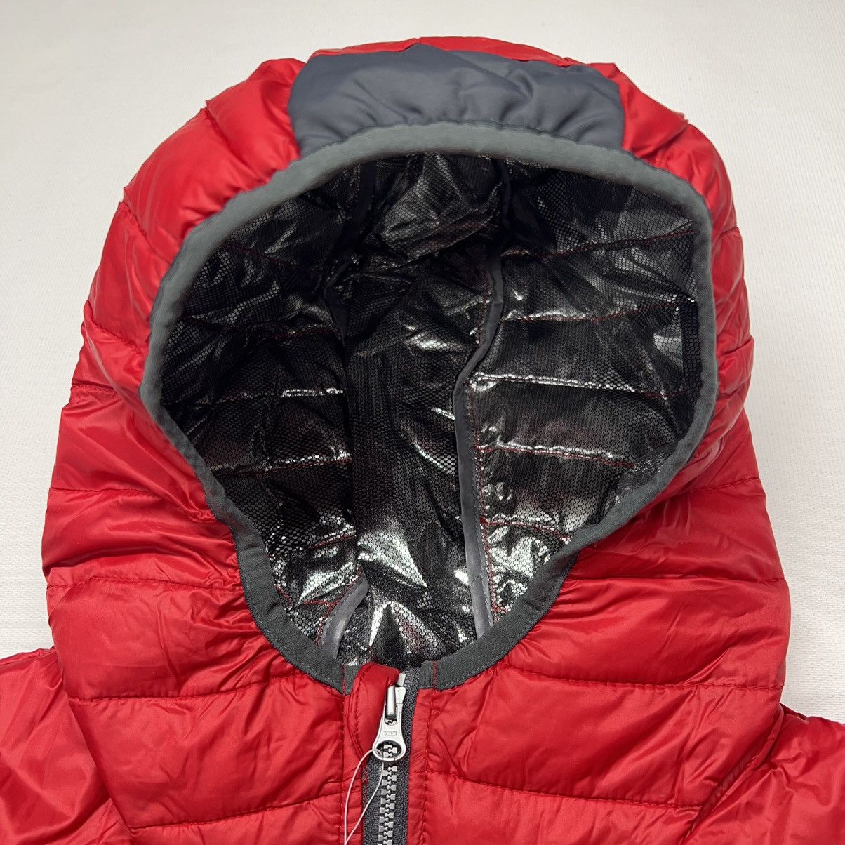 Japanese Brand NEW Toyota Jacket Red Puffer Full Zip Coat Olympics Promo Size US M / EU 48-50 / 2 - 4 Thumbnail