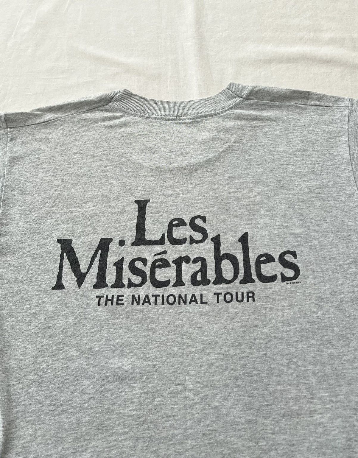 Vintage Vintage 1986 Les Miserables Theater Literature Musical Tee Size US S / EU 44-46 / 1 - 12 Thumbnail