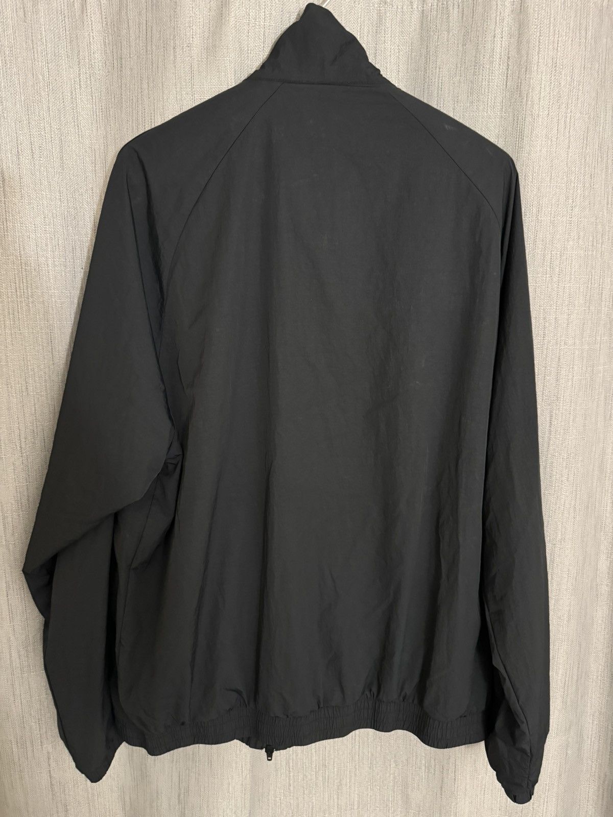 Adidas × JJJJound Adidas x JJJJound light waterproof jacket Size US XL / EU 56 / 4 - 2 Thumbnail