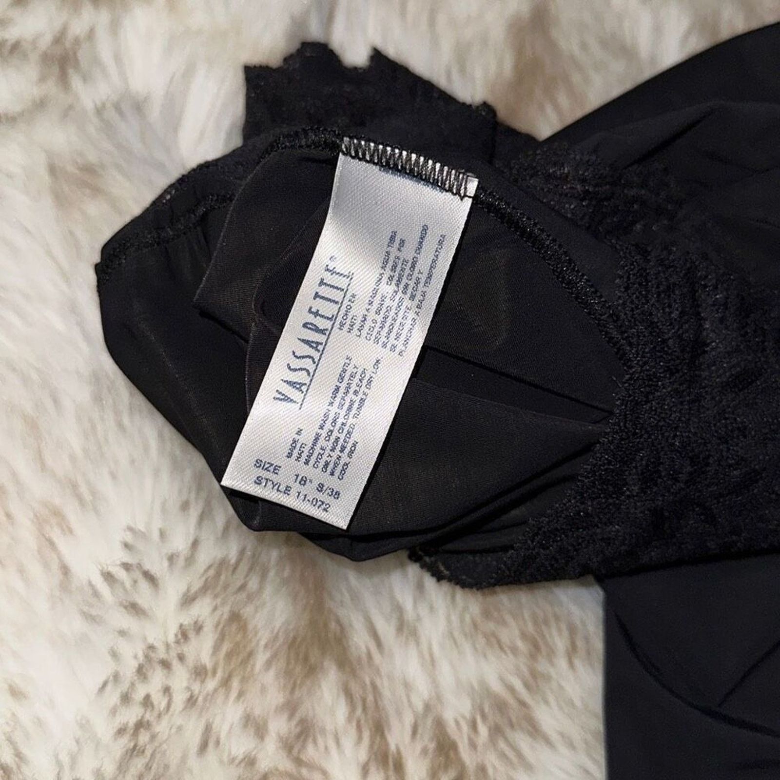 Other Vassarette Black Skirt Slip | Sz S Size S / US 4 / IT 40 - 2 Thumbnail