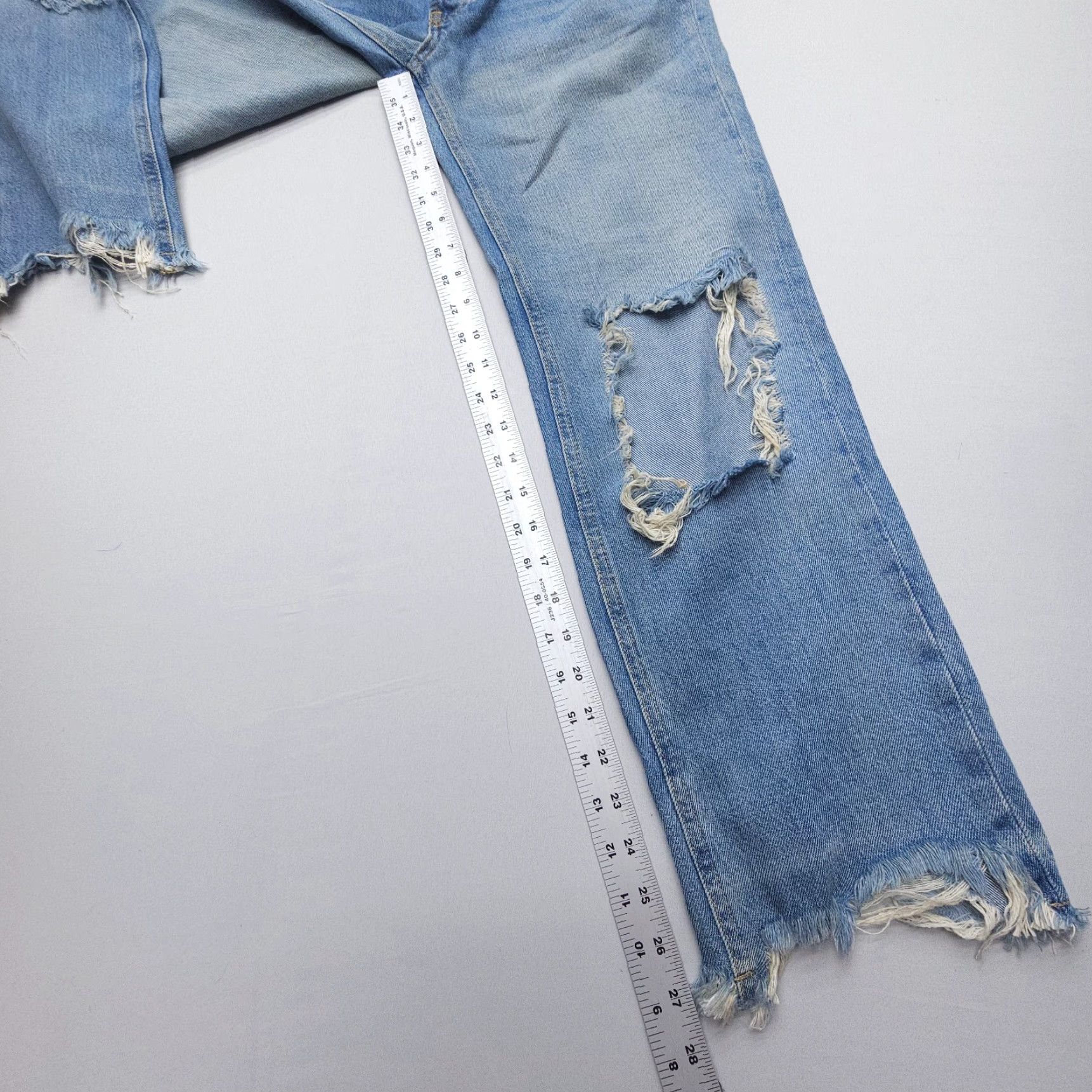 Vintage We The Free Boyfriend Jeans Size 24 Blue Distressed Mid Rise 5-Pocket Women's Size 42" / US 20 - 5 Thumbnail