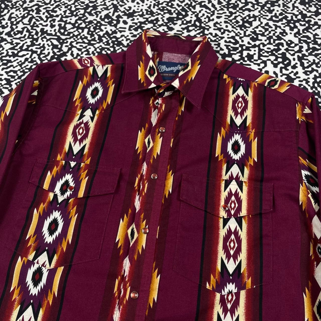 Vintage Vintage 90s Wrangler Western Aztec Shirt Rare Retro Style Size US M / EU 48-50 / 2 - 5 Thumbnail