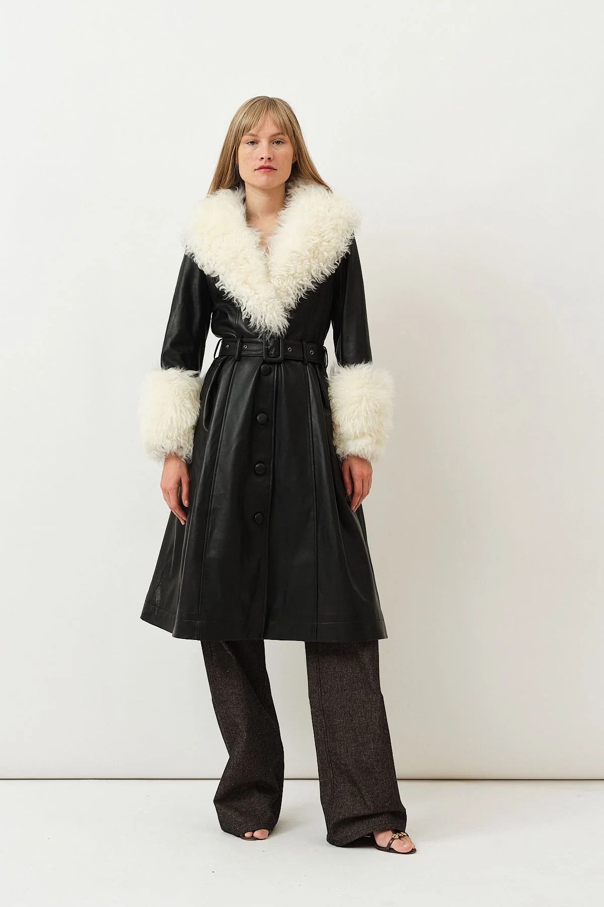 Saks Potts o1s22i1n0924 Foxy Leather Shearling Long Coat in Black Size M / US 6-8 / IT 42-44 - 3 Thumbnail