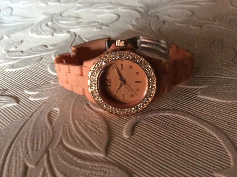 Designer Identity beach soft ladies watch Size ONE SIZE - 10 Thumbnail