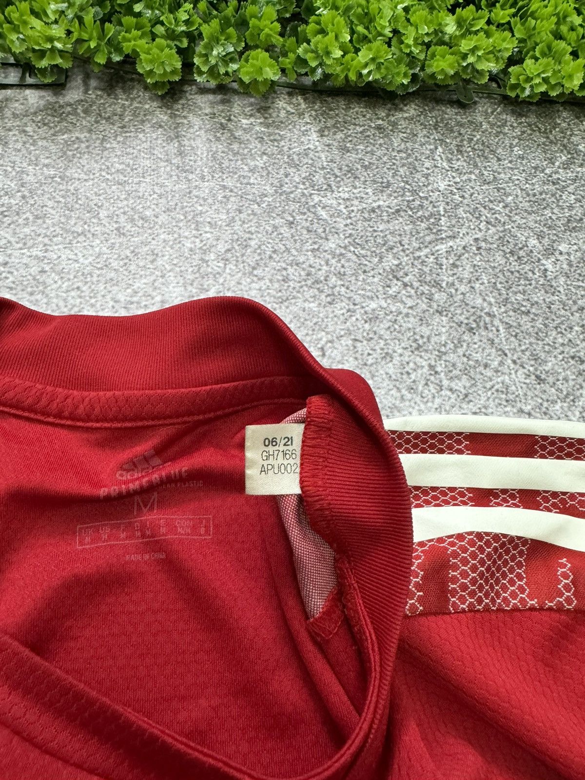 Adidas Adidas Wales 2021 2022 Training Football Shirt Soccer Jersey Size US M / EU 48-50 / 2 - 3 Thumbnail