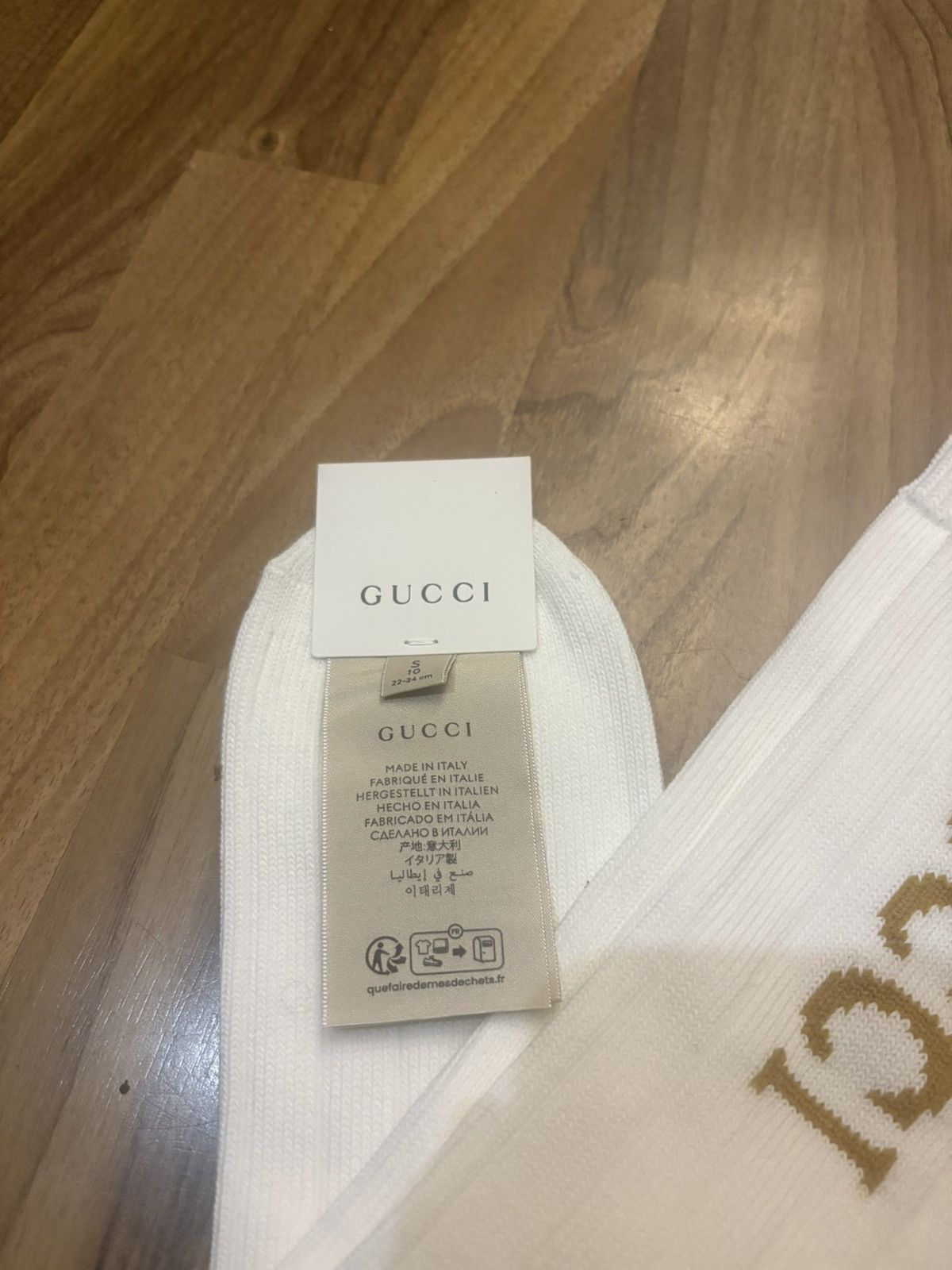 Gucci Gucci Ribbed Logo Socks White / Gold - DEADSTOCK NWT Size L Size ONE SIZE - 2 Thumbnail