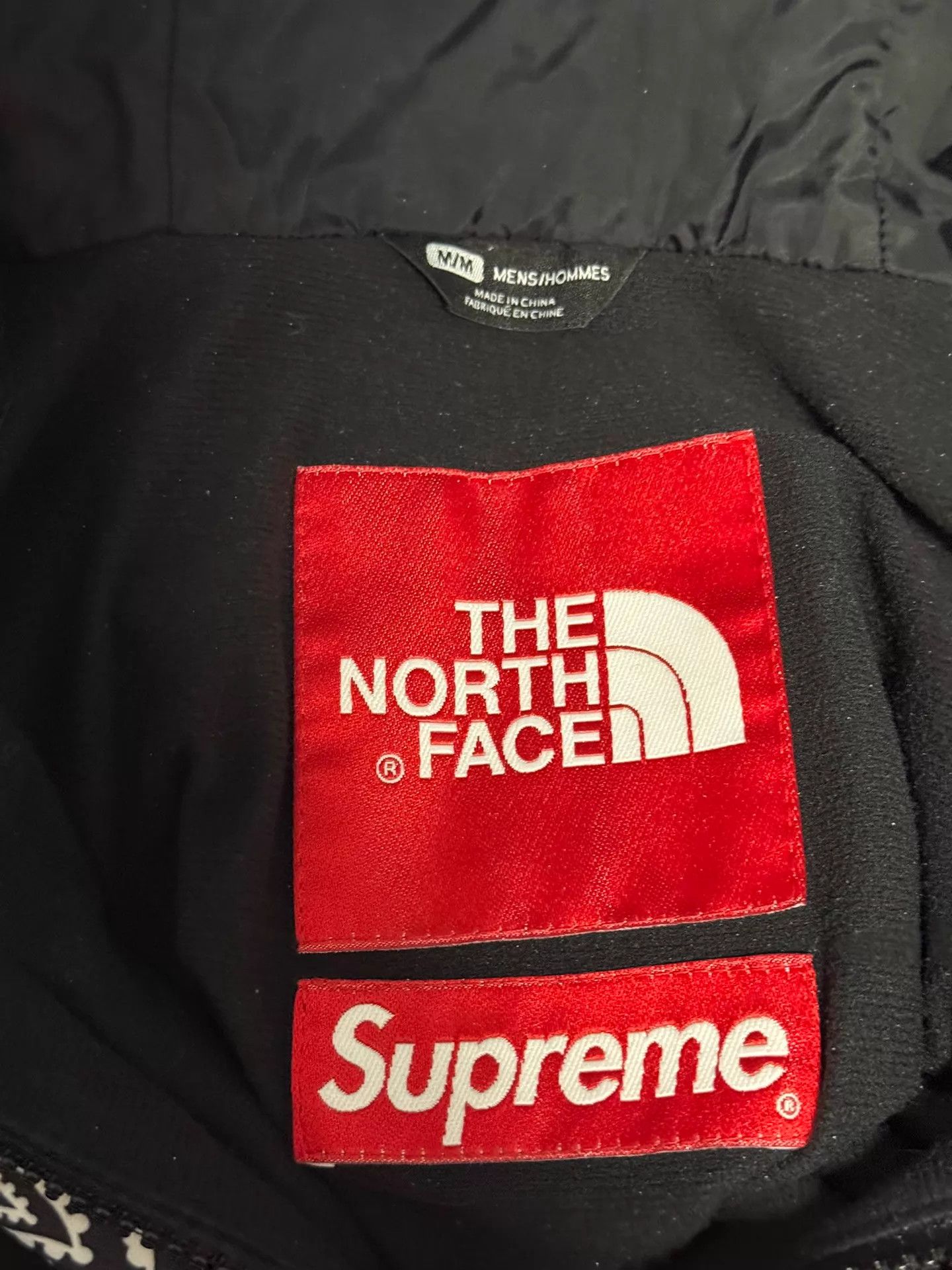 Supreme Supreme x TNF 2014 Black Paisley Shell Jacket Size US M / EU 48-50 / 2 - 7 Thumbnail