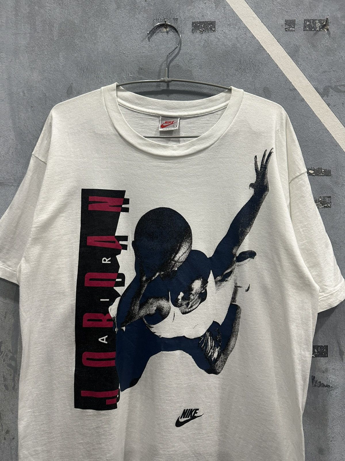 Nike Vintage Nike Grey Tag Michael Jordan Air Size US M / EU 48-50 / 2 - 2 Thumbnail