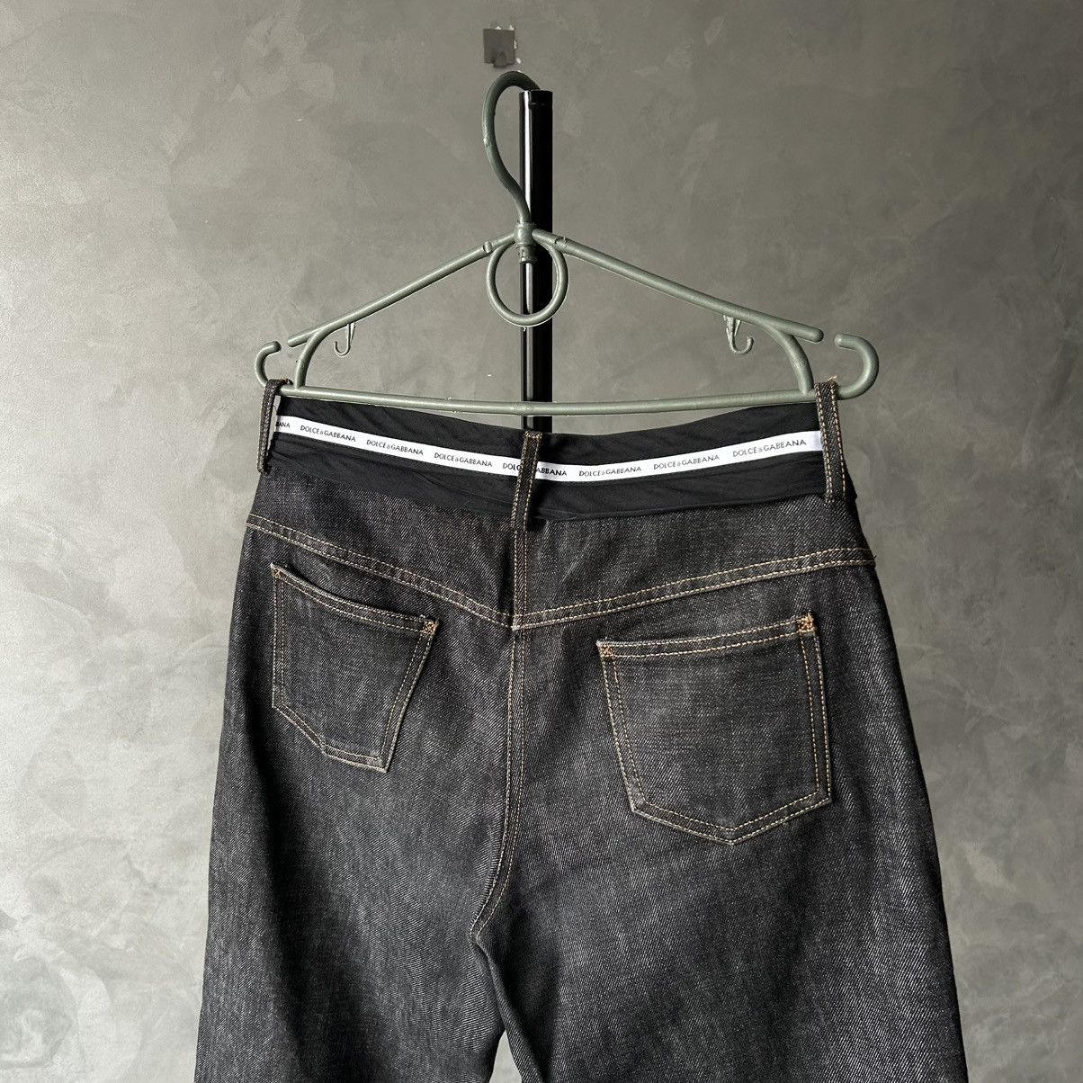 Dolce & Gabbana Rare Dolce & Gabbana Logo Waistband Black Wide Leg Jeans Size 28" / US 6 / IT 42 - 11 Thumbnail