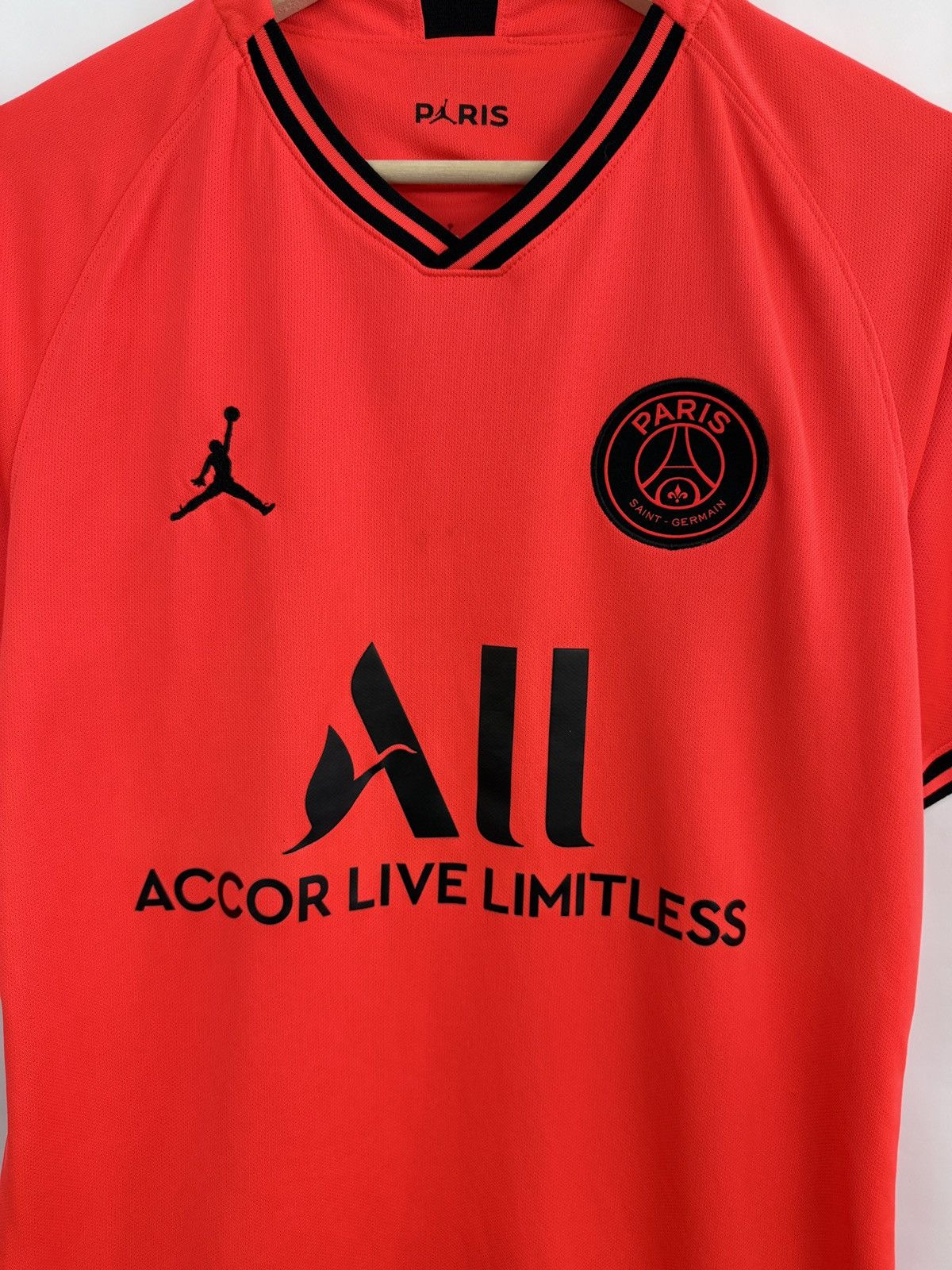 Jordan Brand 🇫🇷 2019/20 Jordan PSG Paris Saint Germain Soccer Jersey Rare Size US M / EU 48-50 / 2 - 5 Thumbnail