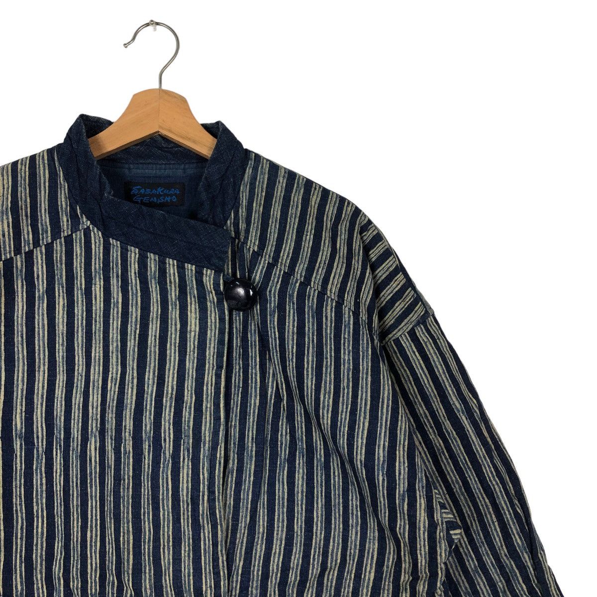 Blue Blue Japan 🔥Asymmetrical Button Hikory Chore Jacket Sasakura Gensho Size US L / EU 52-54 / 3 - 6 Thumbnail