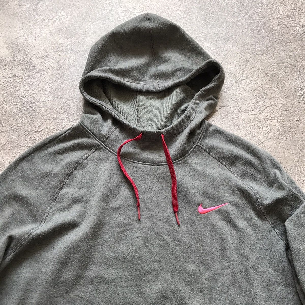 Vintage Vintage Nike Swoosh Hoodie Y2K Streetwear Faded Grey Slim XL Size XL / US 12-14 / IT 48-50 - 2 Thumbnail