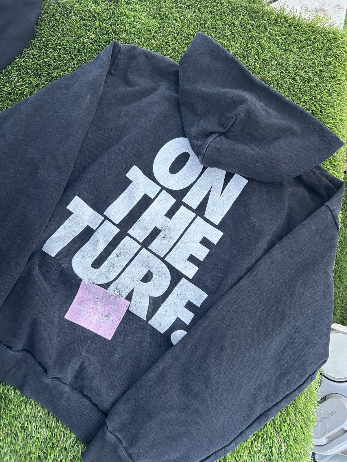 Born X Raised Born x Raised On The Turf Heavyweight Hoodie Size US XL / EU 56 / 4 - 1 Thumbnail