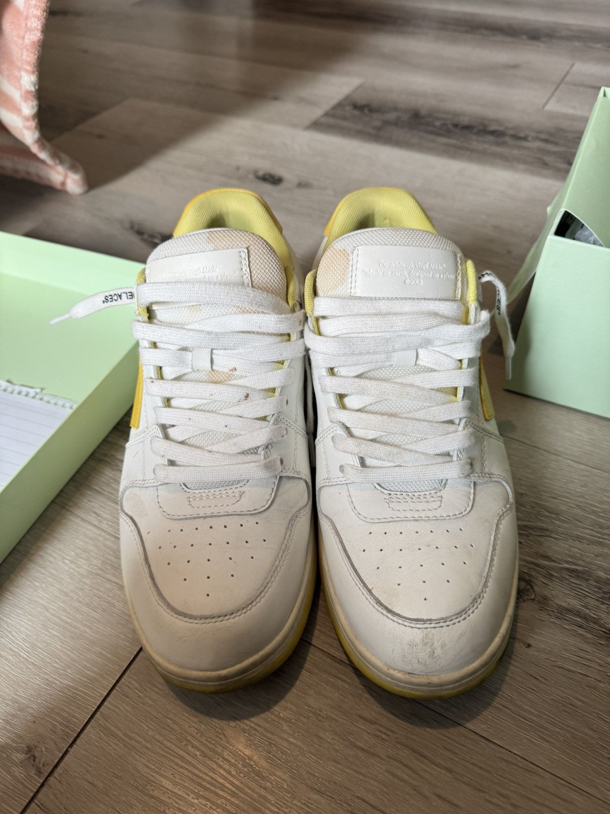 Off-White Off-White Out of Office White/Yellow Size US 9 / EU 42 - 5 Thumbnail