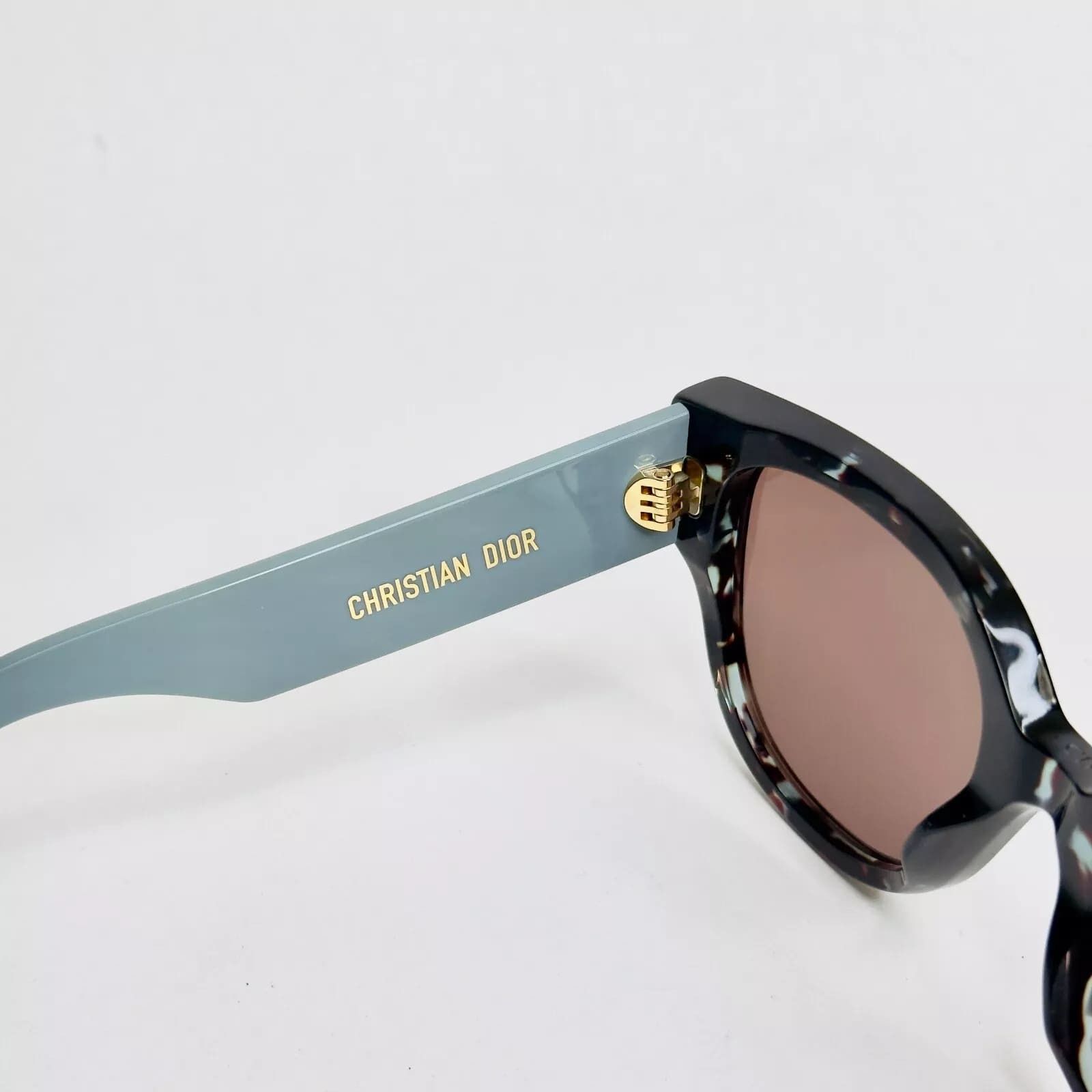 Christian Dior Monsieur CHRISTIAN DIOR Wild BU Green Sunglasses CD40021U WILDIOR Size ONE SIZE - 4 Thumbnail